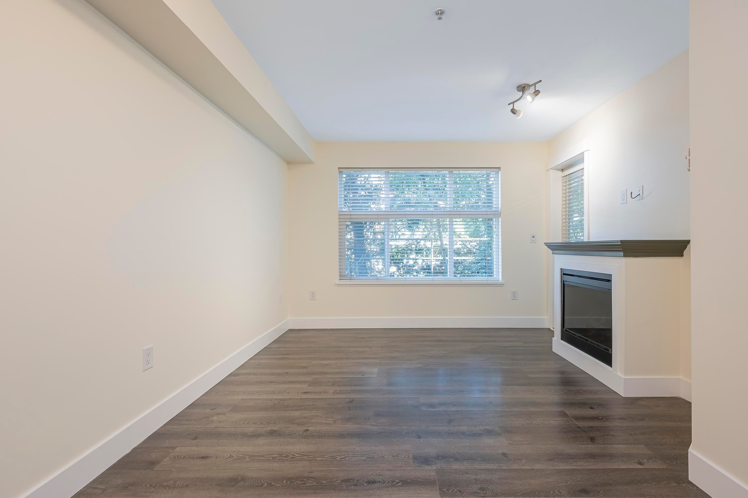 115 - 2515 Park Drive, Abbotsford, V2S 0B2 — photo 3