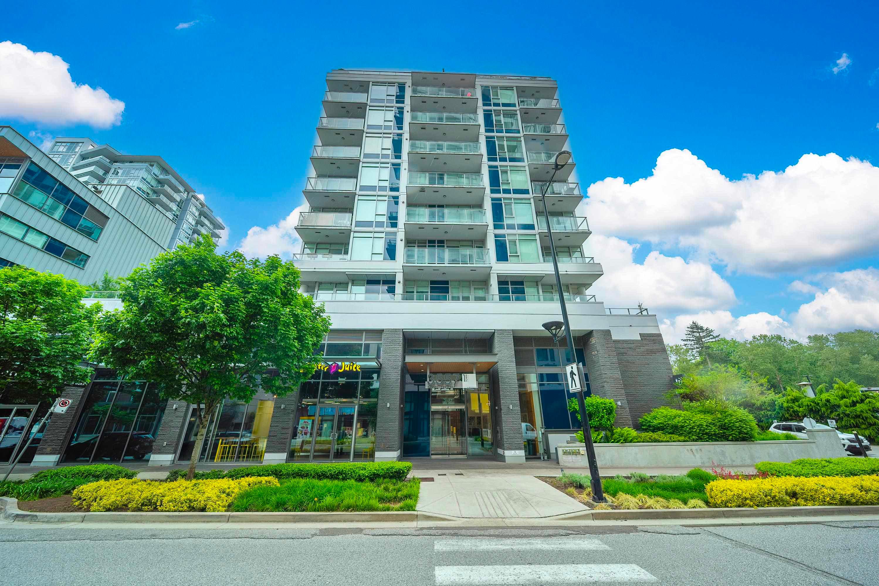 917 - 3557 Sawmill Crescent, Vancouver, V5S 0E2 — photo 1