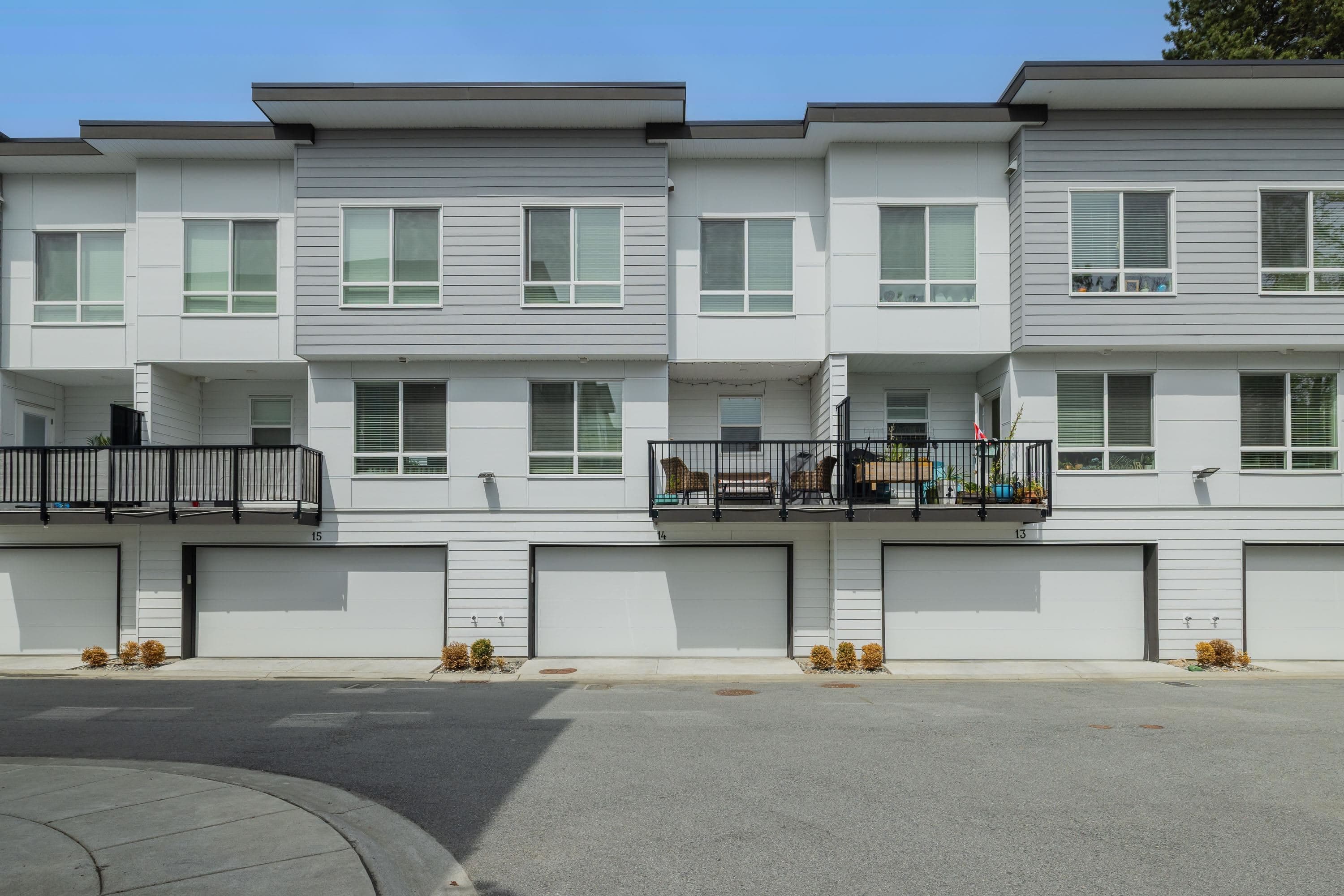 14 - 27640 Lantern Avenue, Abbotsford, V4X 0C3 — photo 2