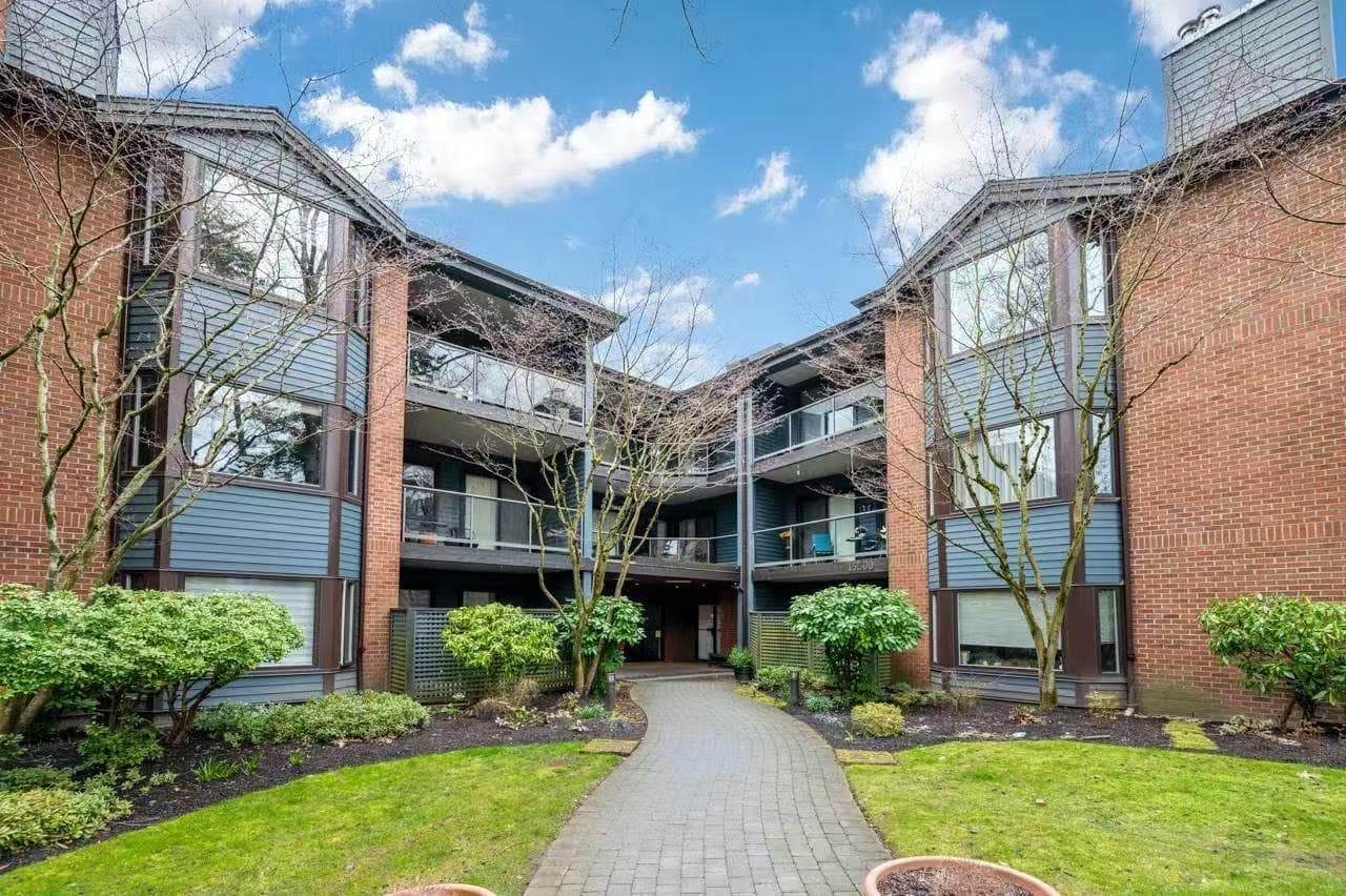 110 - 15300 17 Avenue, Surrey