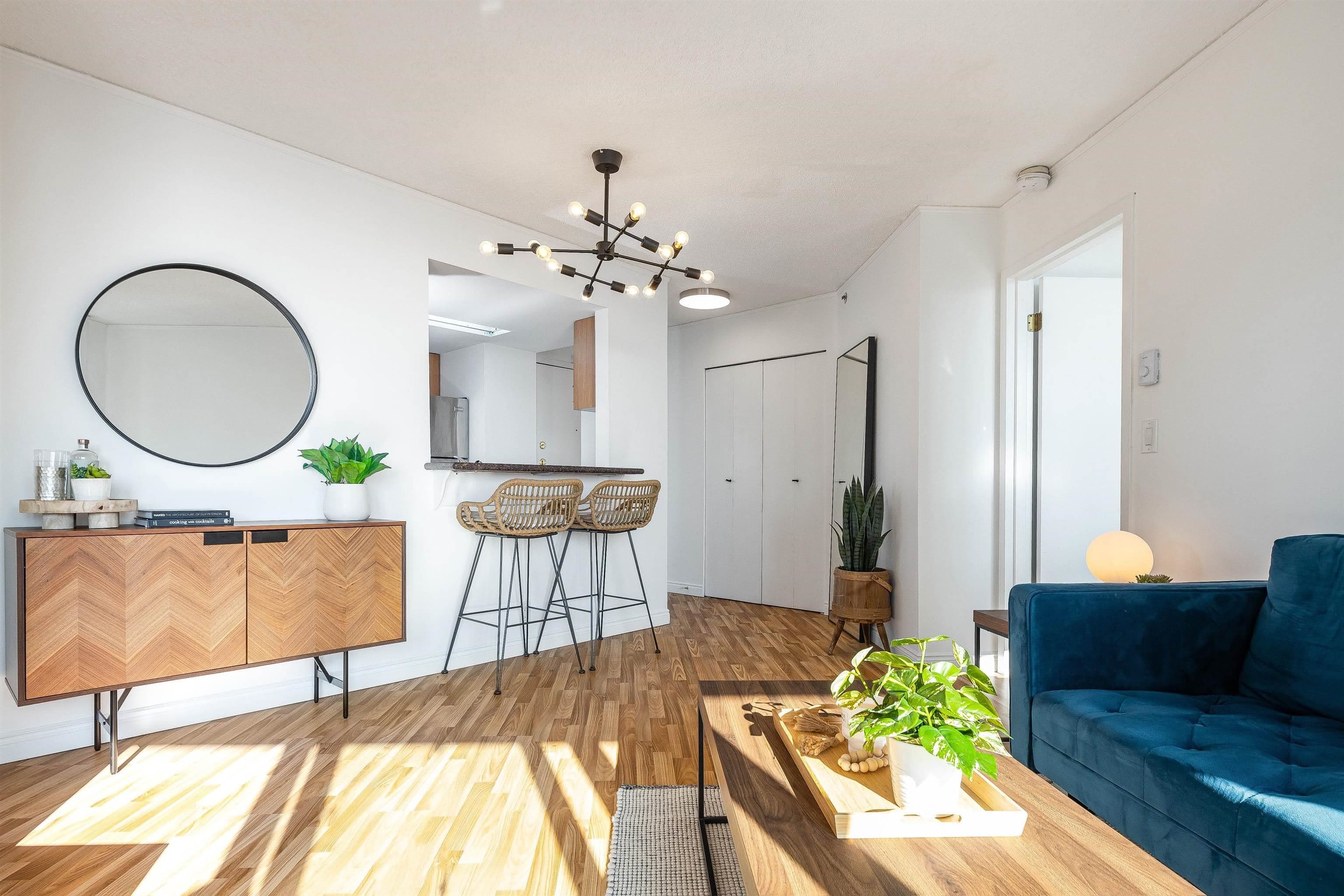 1705 - 789 Drake Street, Vancouver, V6Z 2N7 — photo 4