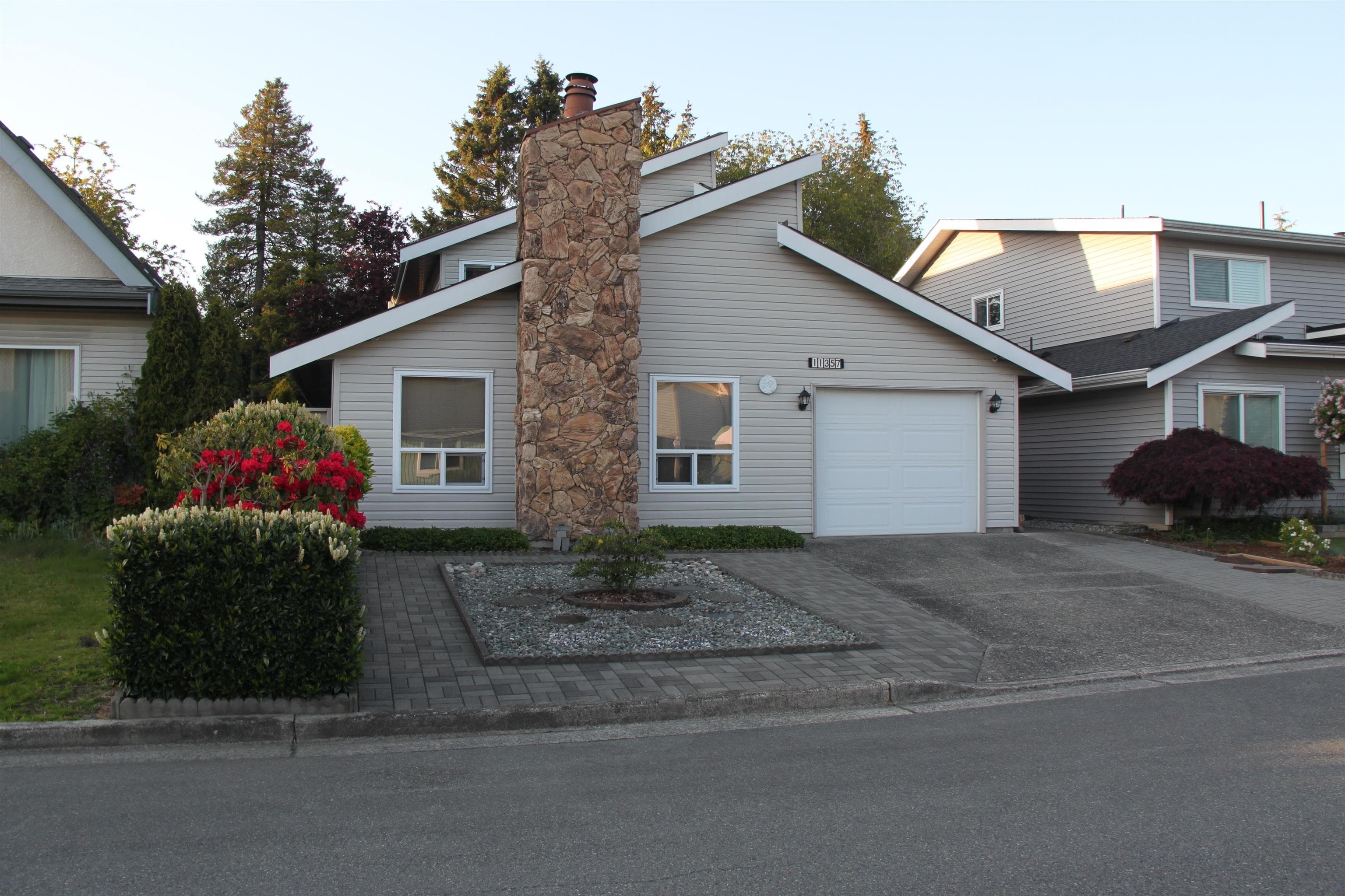 11357 Kingcome Avenue, Richmond
