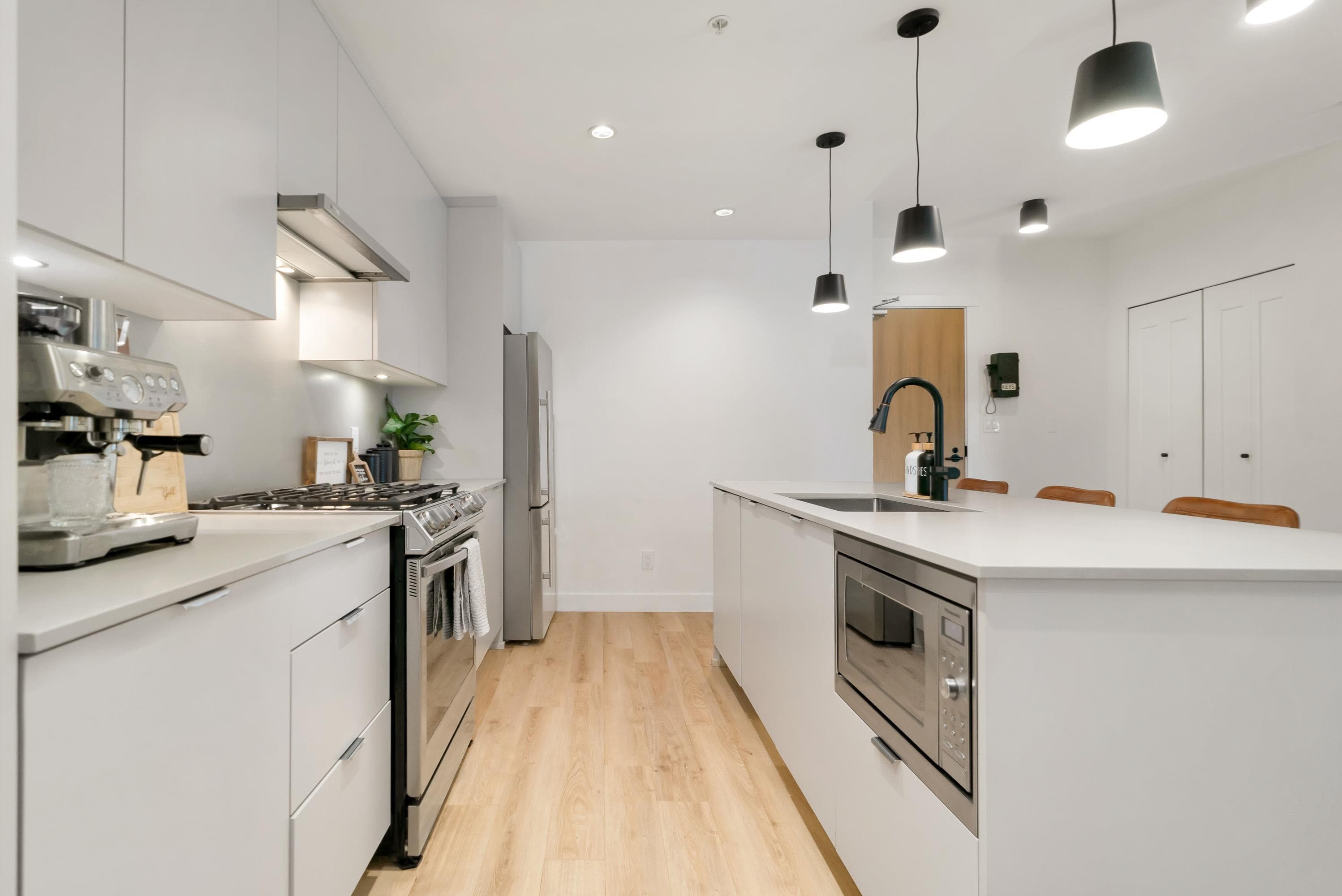 315 - 2493 Montrose Avenue, Abbotsford, V2V 0L4 — photo 3