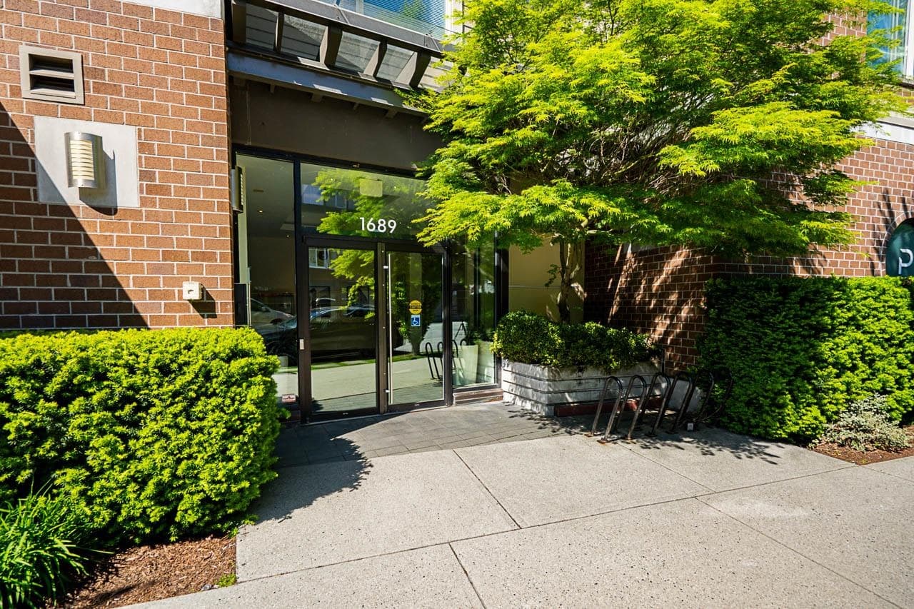 304 - 1689 E 13th Avenue, Vancouver, V5N 0A5 — photo 4