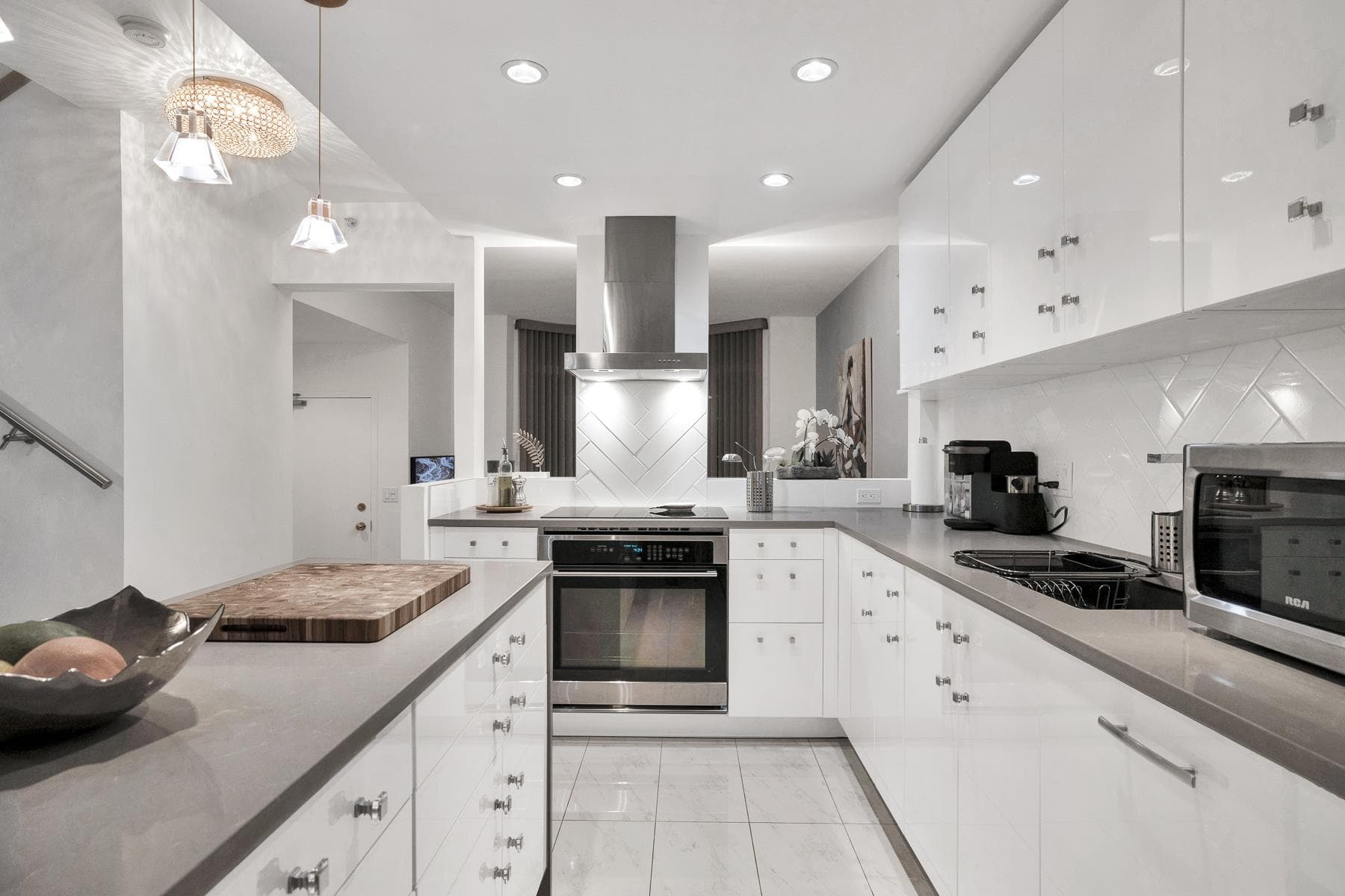 216 - 1166 Melville Street, Vancouver, V6E 4P5 — photo 3