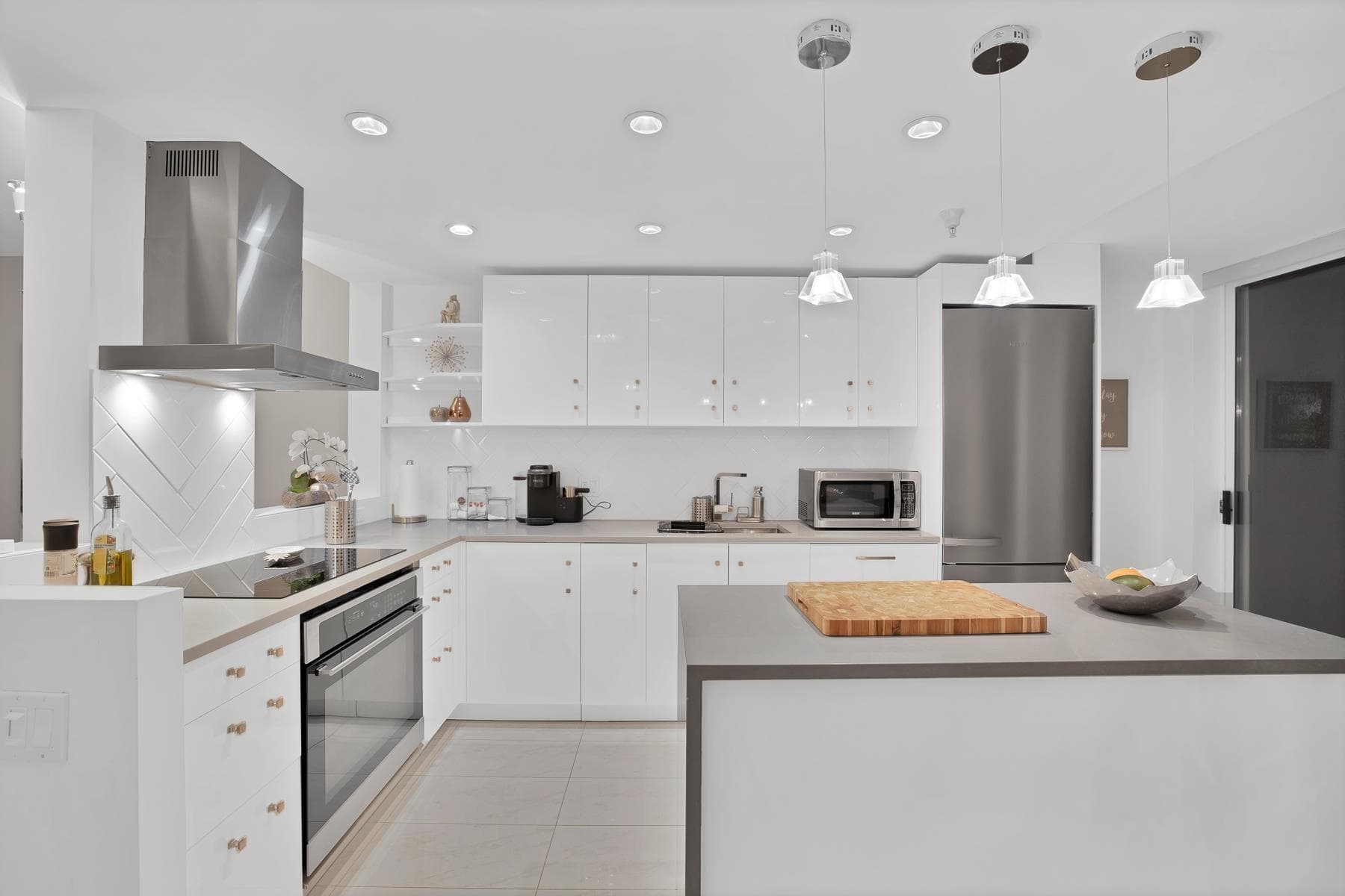 216 - 1166 Melville Street, Vancouver, V6E 4P5 — photo 4