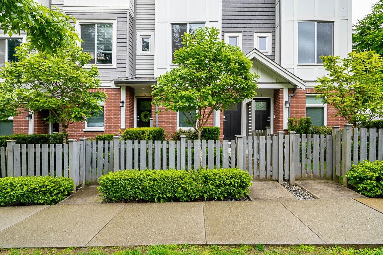 2 - 9718 161a Street, Surrey, V4N 6S7 — photo 3
