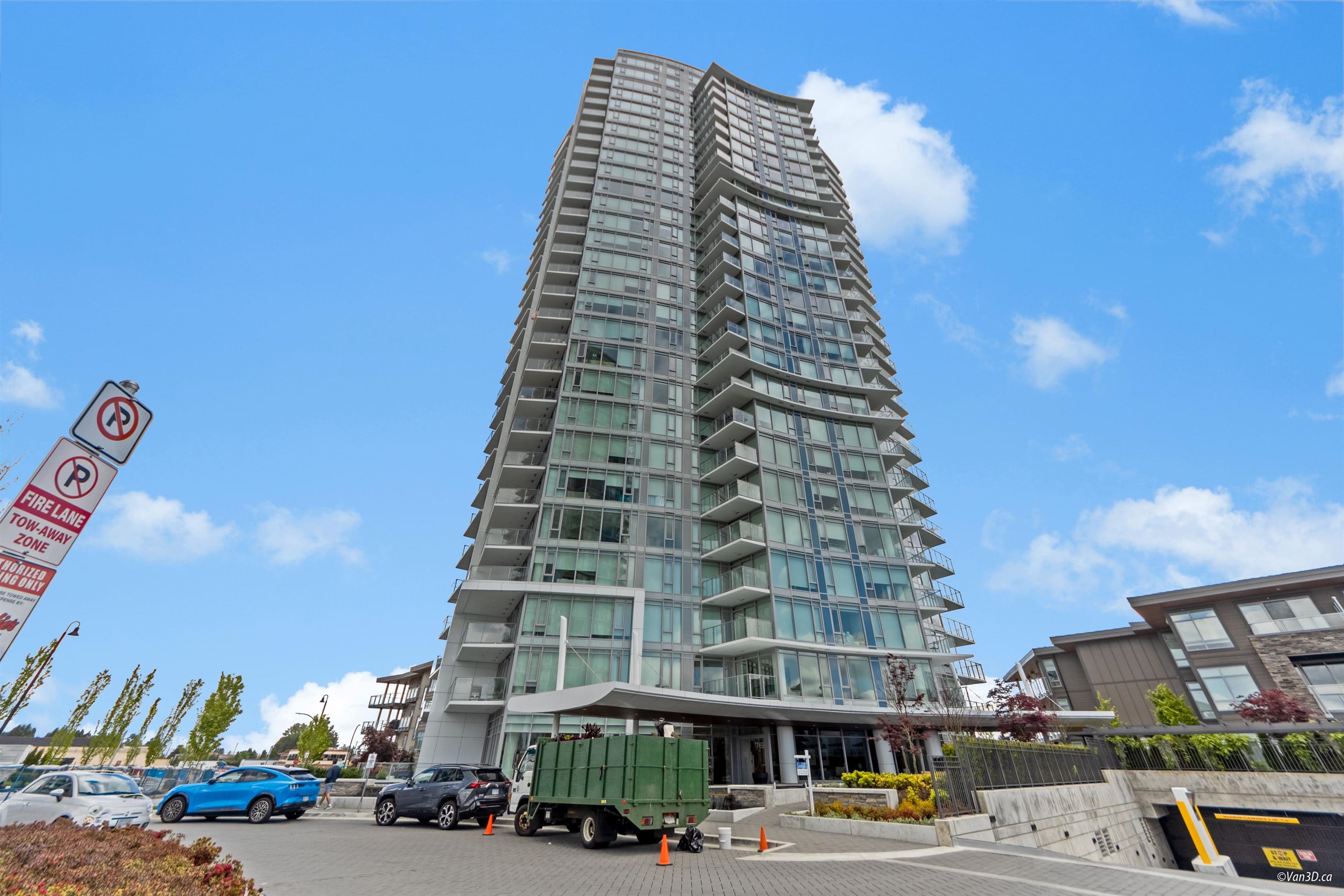 1106 - 7769 Park Crescent, Burnaby, V3N 0J7 — photo 2