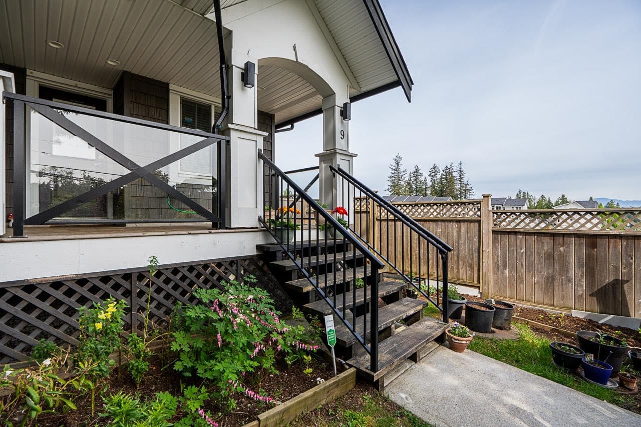 9 - 6089 144 Street, Surrey, V3X 1A4 — photo 4