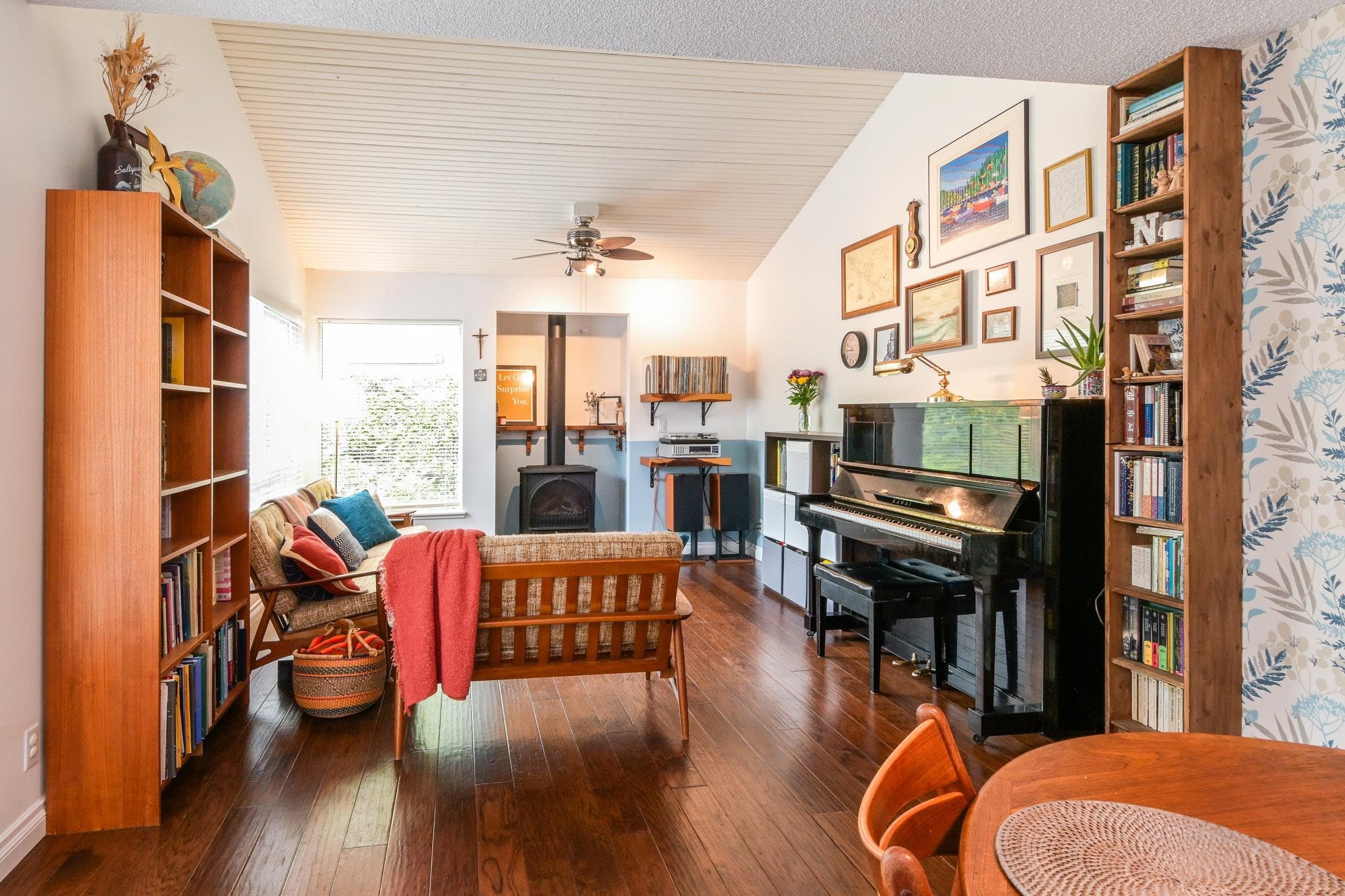6034 E Greenside Drive, Surrey, V3S 5M8 — photo 2