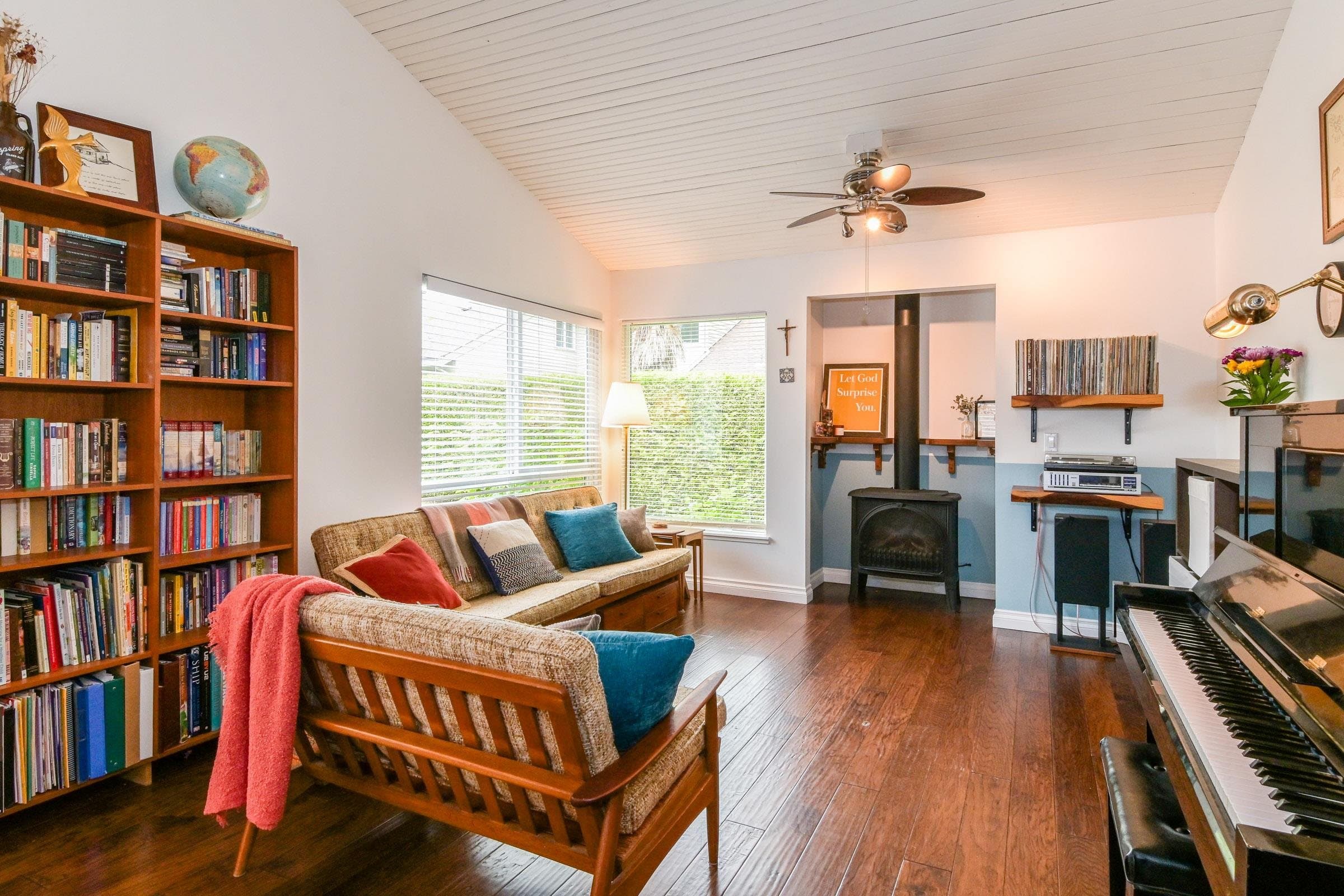 6034 E Greenside Drive, Surrey