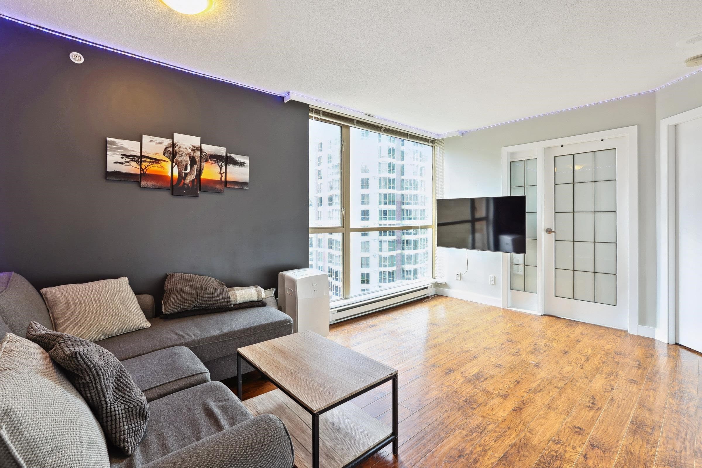 905 - 822 Homer Street, Vancouver, V6B 6M3 — photo 3