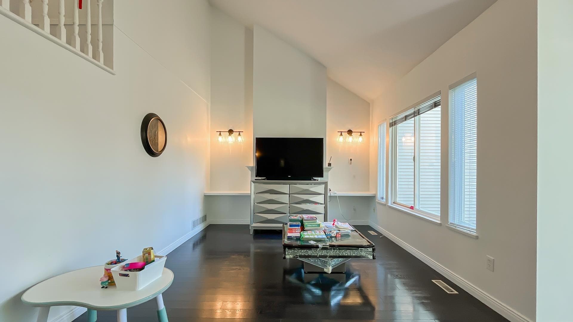 32 - 3880 Westminster Highway, Richmond, V7C 5S1 — photo 1