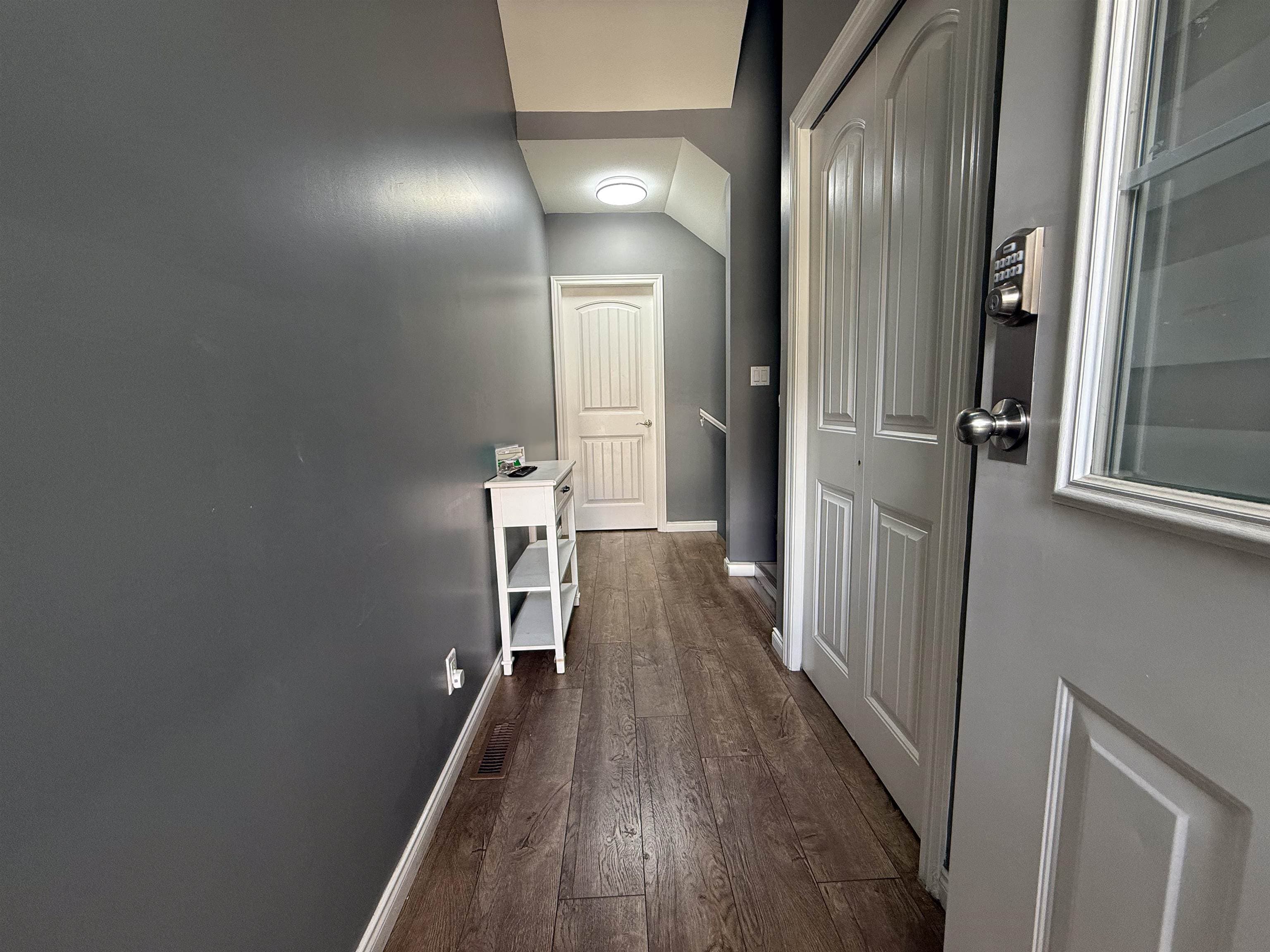 25 - 7518 138 Street, Surrey, V3W 1S1 — photo 3