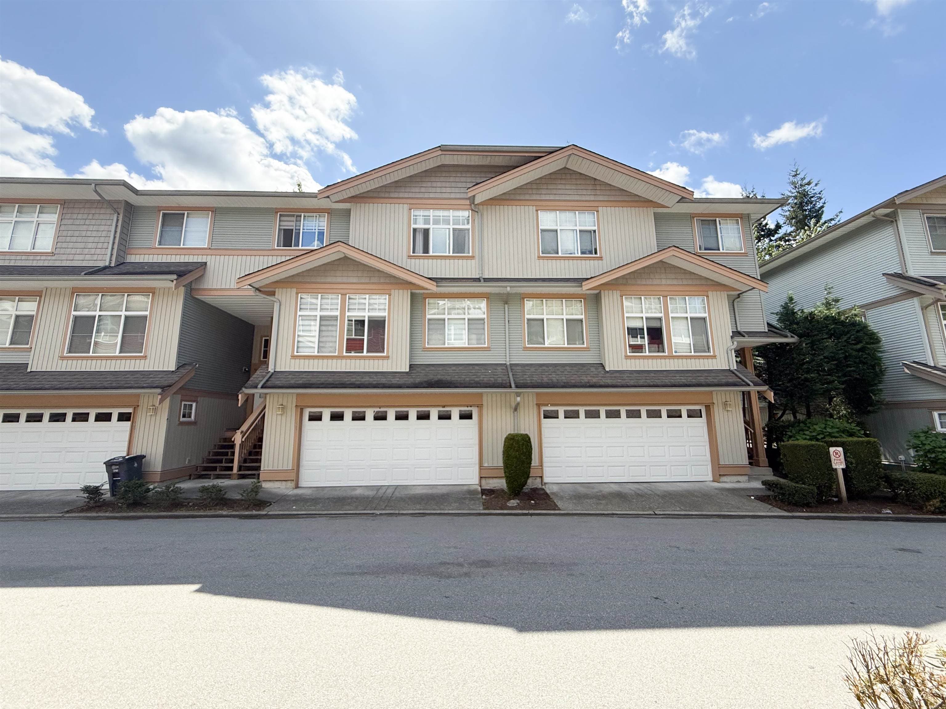 25 - 7518 138 Street, Surrey