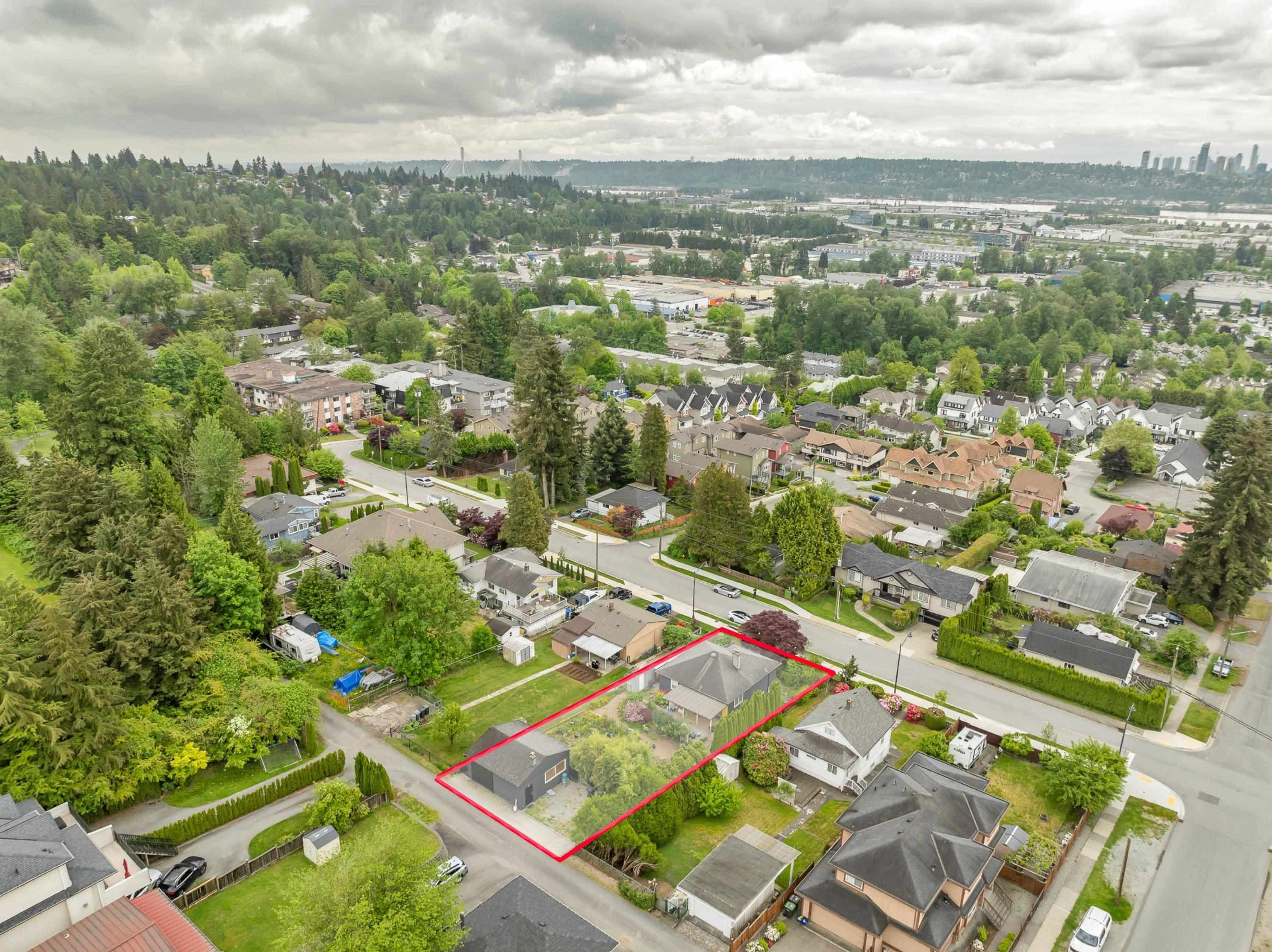 1305 Thomas Avenue, Coquitlam, V3K 2L4 — photo 3