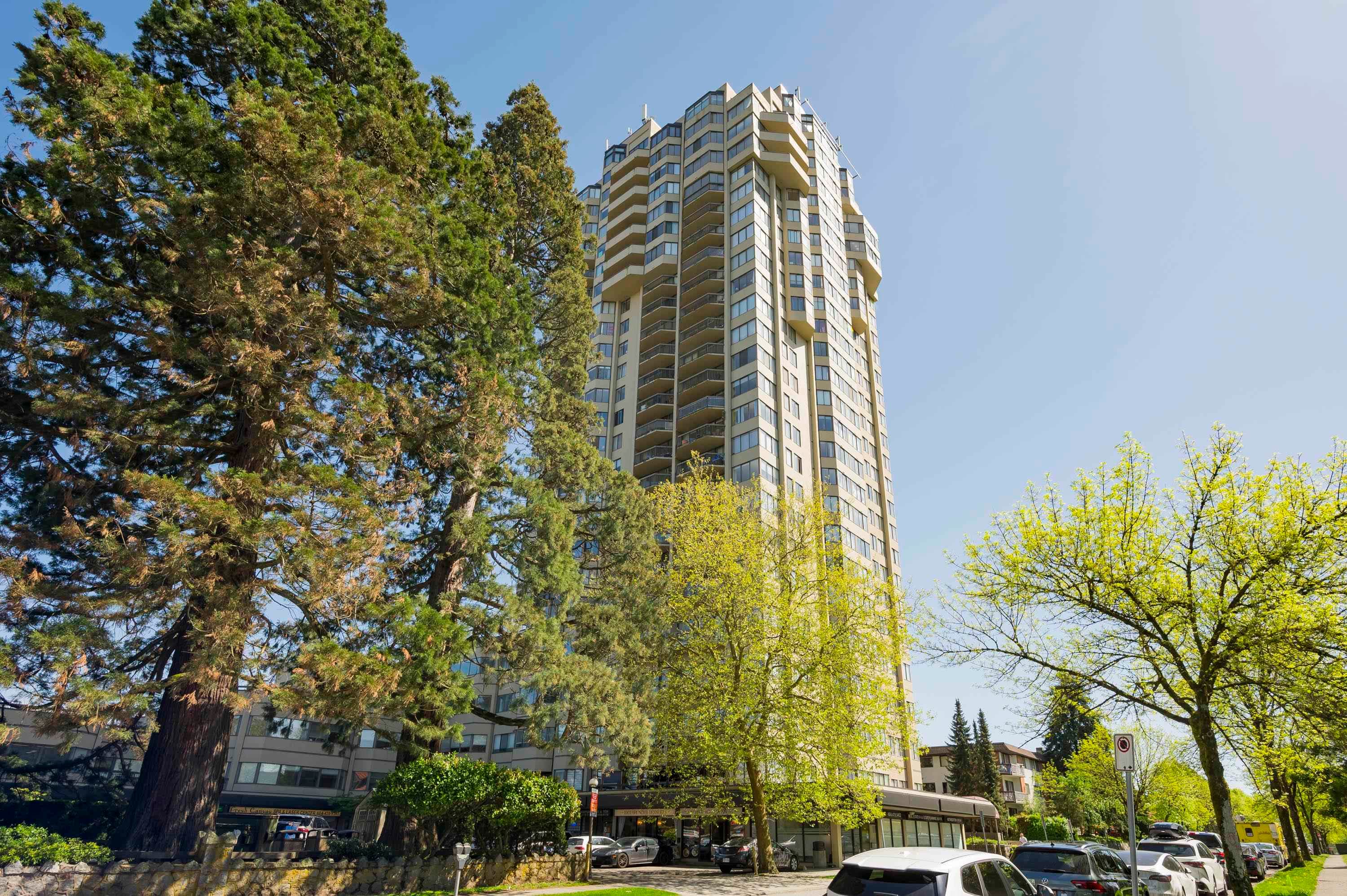 301 - 6540 Burlington Avenue, Burnaby, V5H 4G3 — photo 3