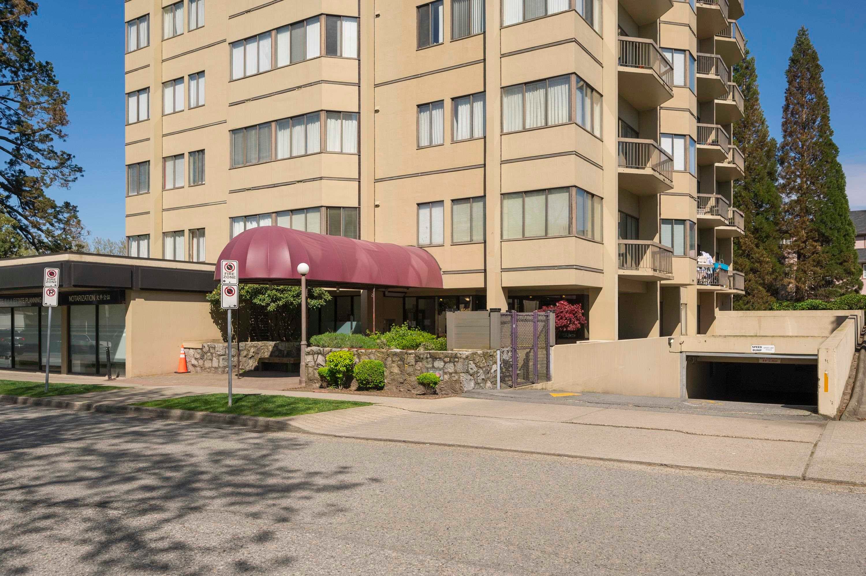 301 - 6540 Burlington Avenue, Burnaby, V5H 4G3 — photo 4