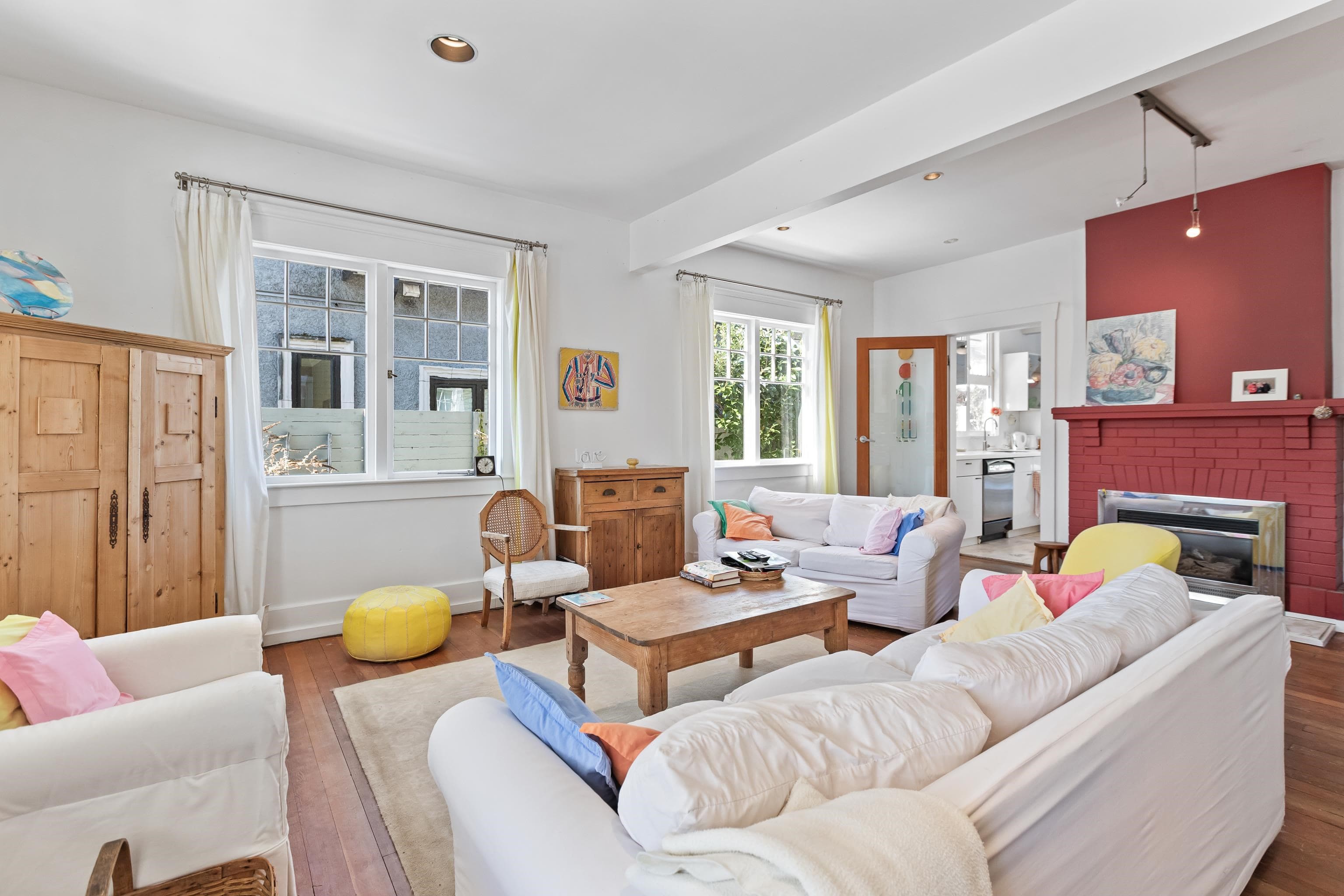 2433 Mathers Avenue, West Vancouver, V7V 2H9 — photo 3