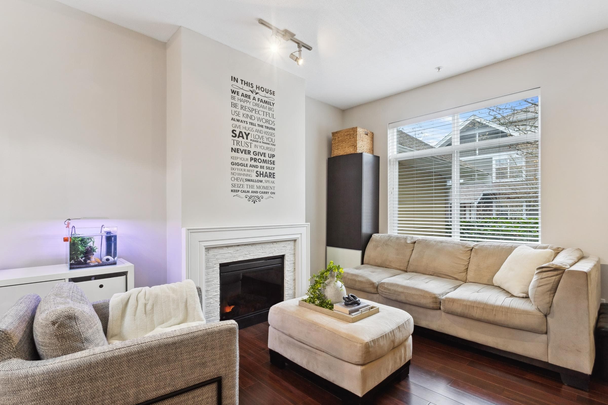 83 - 6878 Southpoint Drive, Burnaby, V3N 5E4 — photo 3
