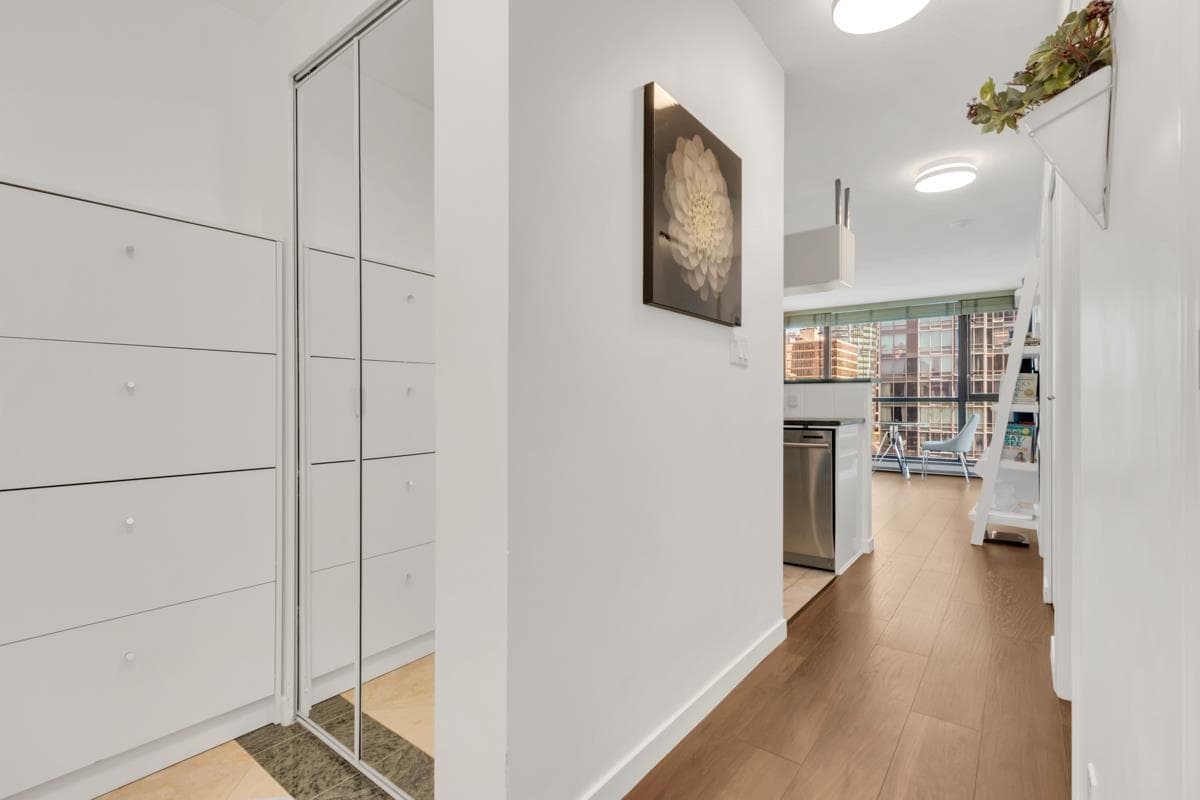 1601 - 1331 Alberni Street, Vancouver, V6E 4N9 — photo 3