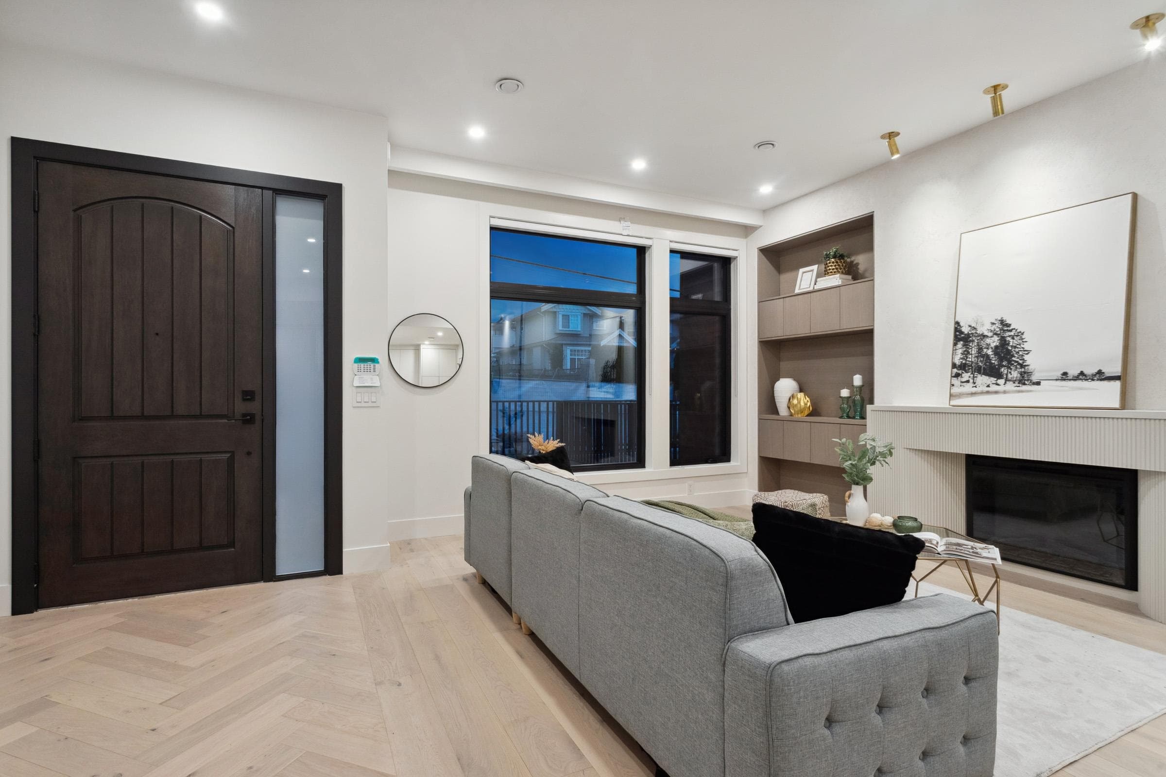 101 - 1038 Delestre Avenue, Coquitlam, V3K 2H2 — photo 3