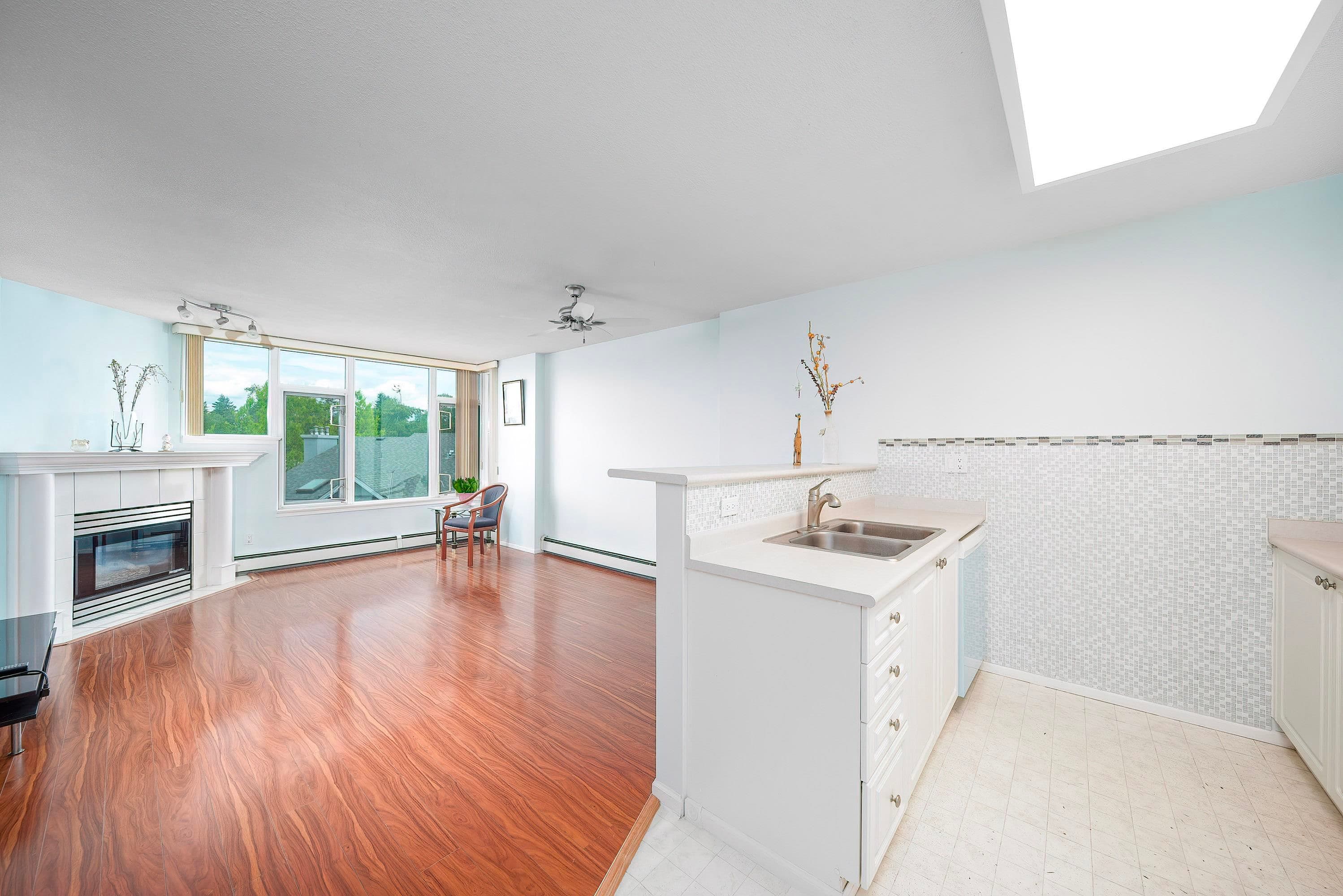 405 - 13880 101 Avenue, Surrey, V3T 5T1 — photo 5