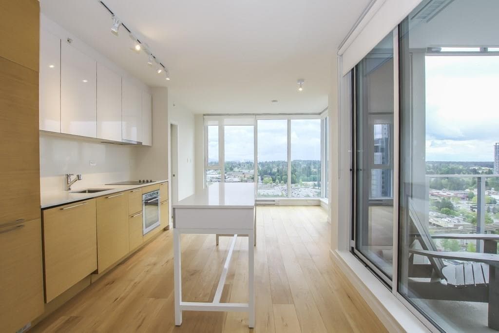 1612 - 13438 Central Avenue, Surrey, V3T 0N2 — photo 3