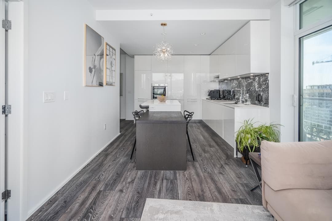 1109 - 1955 Alpha Way, Burnaby, V5C 0K6 — photo 3