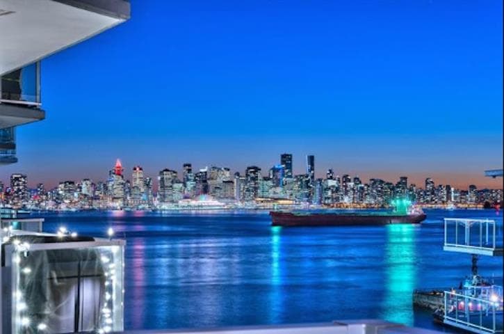 806 - 199 Victory Ship Way, North Vancouver, V7L 0E2 — photo 2