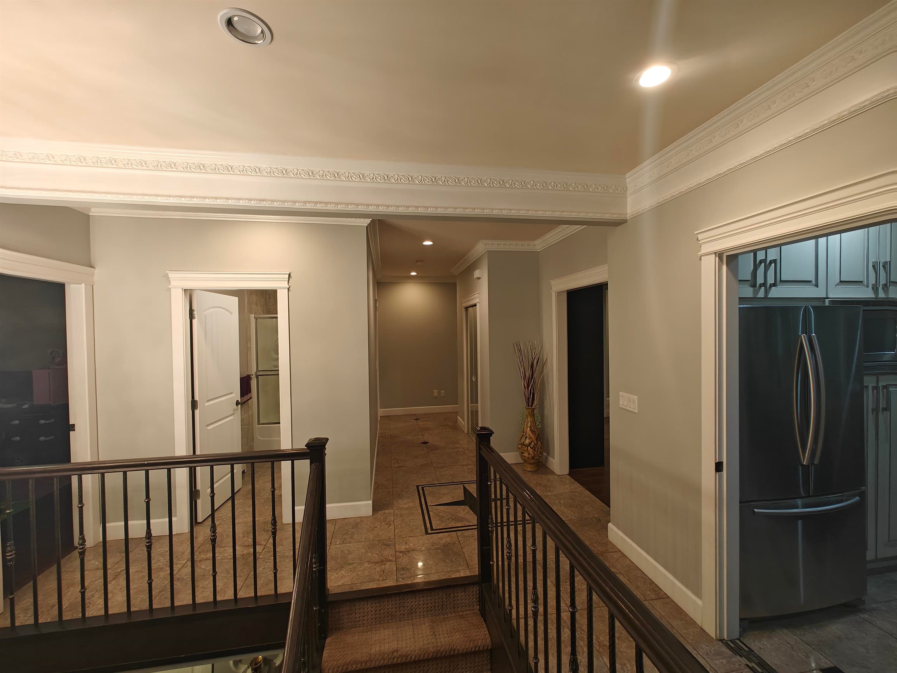 12854 107a Avenue, Surrey, V3T 2G5 — photo 3