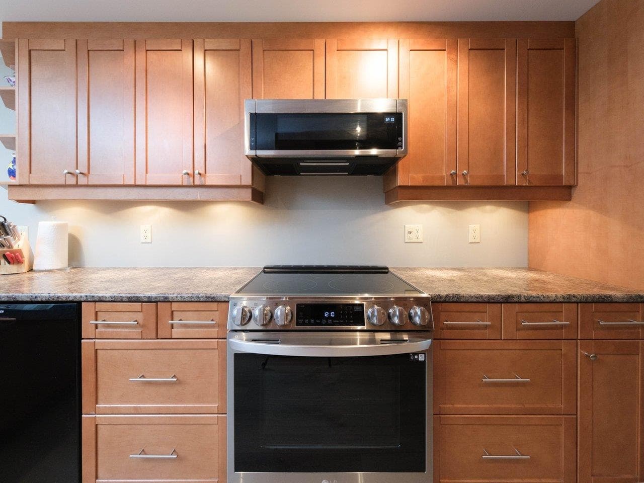 4 - 1434 Mahon Avenue, North Vancouver, V7M 2S4 — photo 5