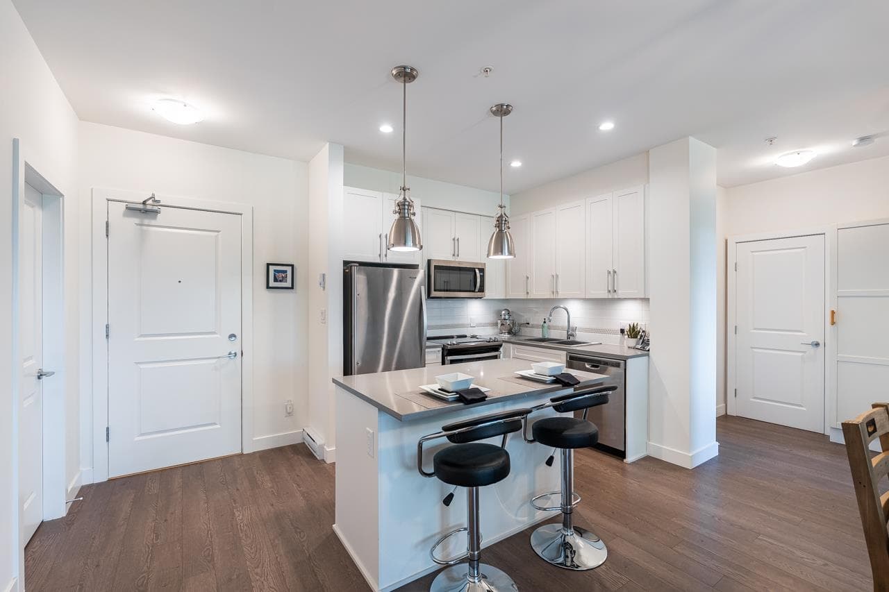 302 - 8360 Delsom Way, Delta, V4C 0E6 — photo 3
