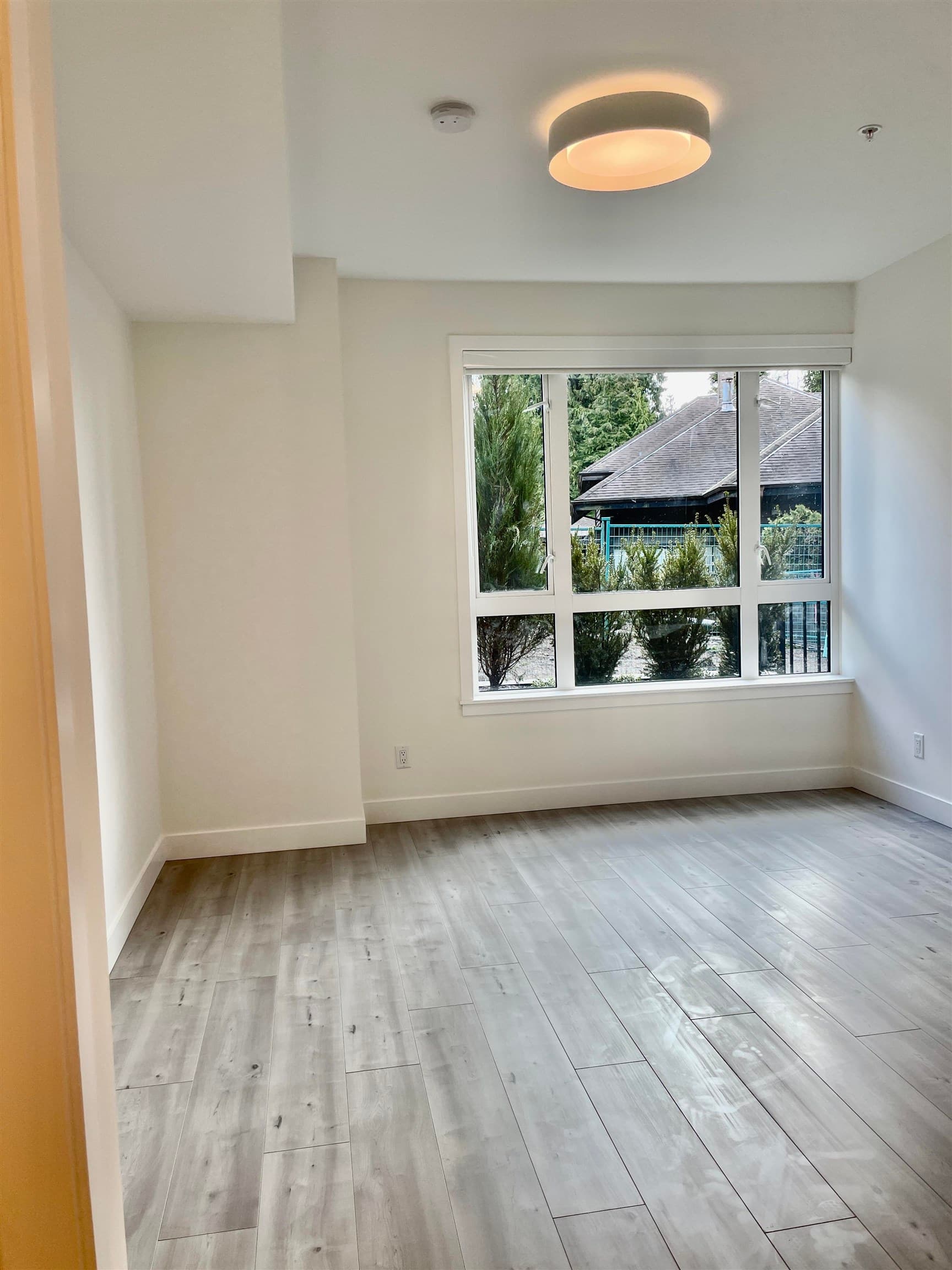 141 - 2035 Glenaire Drive, North Vancouver, V7P 1Y2 — photo 3