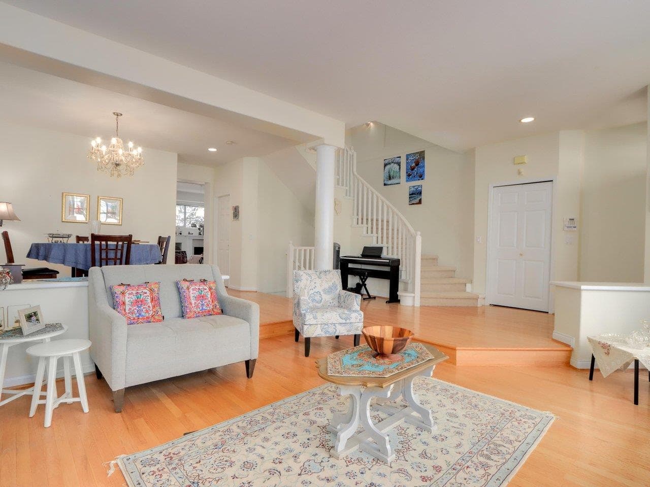 2979 Panorama Drive, Coquitlam, V3E 2W8 — photo 3