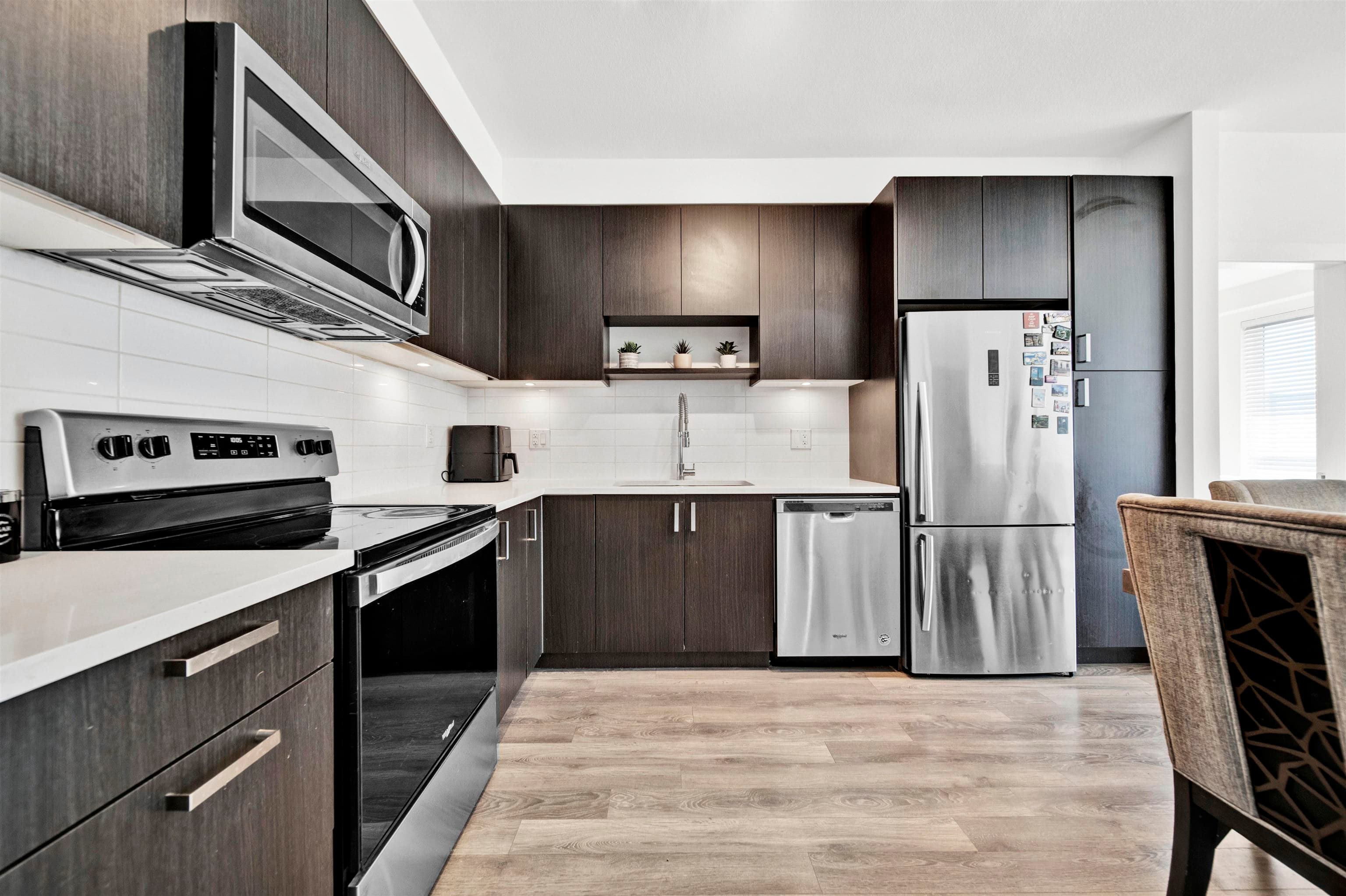 314 - 13628 81a Avenue, Surrey, V3W 3E2 — photo 4