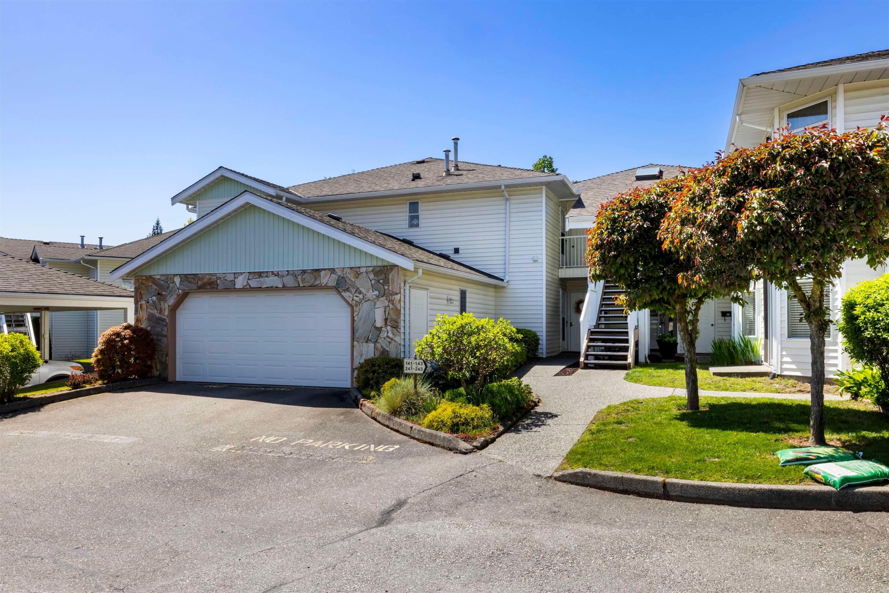 241 - 7156 121 Street, Surrey, V3W 0J6 — photo 4