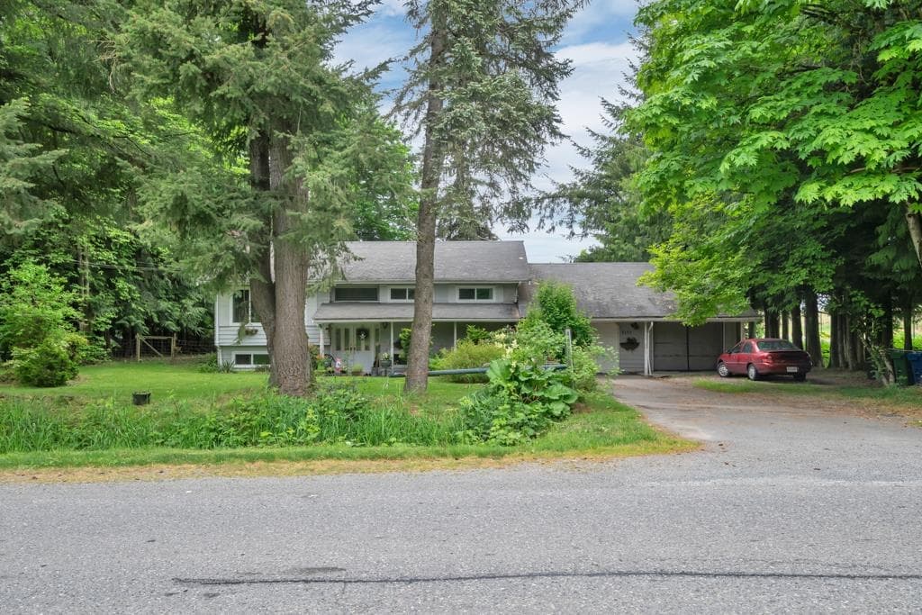 3191 Lefeuvre Road, Abbotsford, V4X 1M5 — photo 2