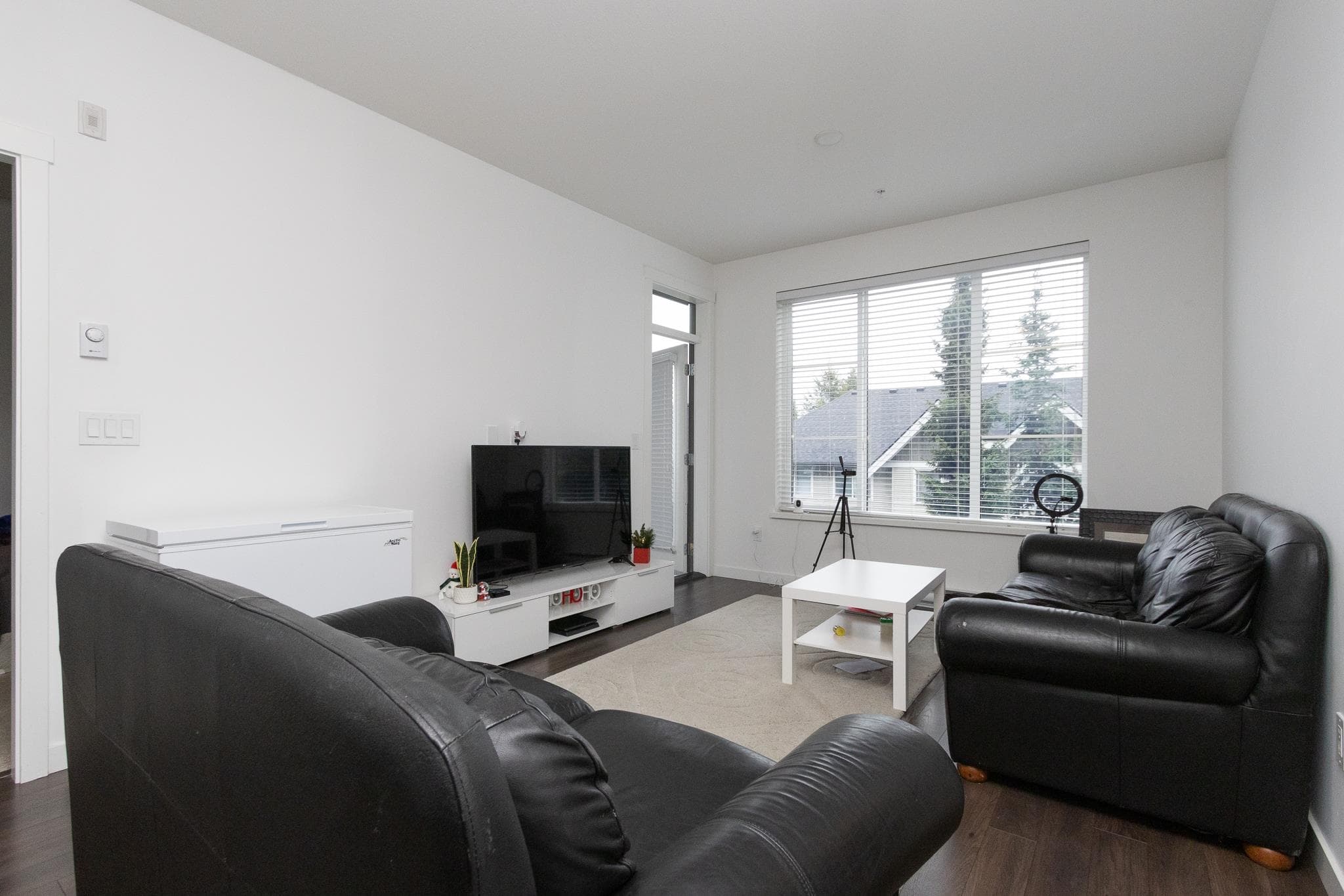 313 - 15835 85 Avenue, Surrey, V4N 0Y9 — photo 2