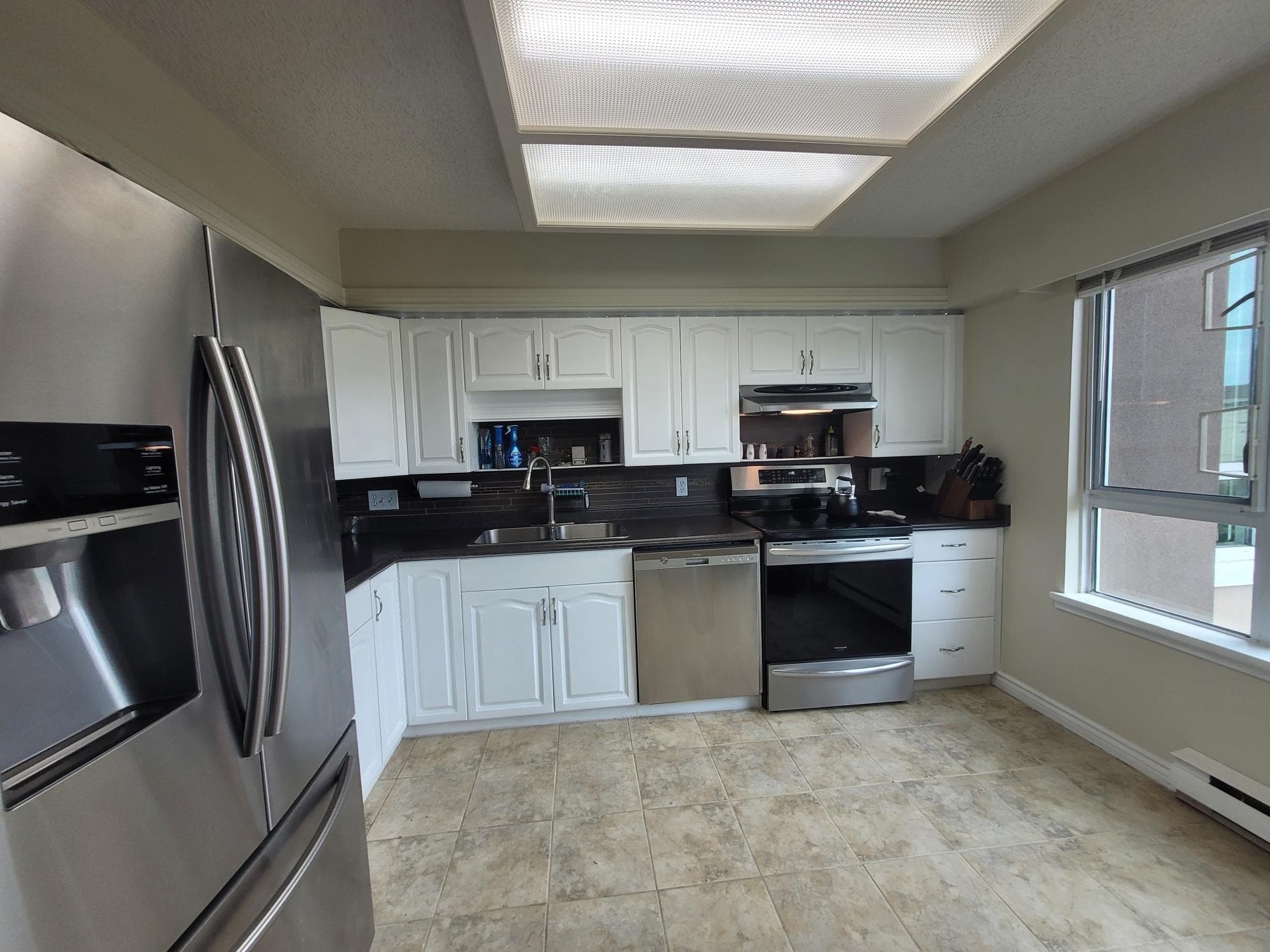 403 - 3150 Gladwin Road, Abbotsford, V2T 5S9 — photo 4
