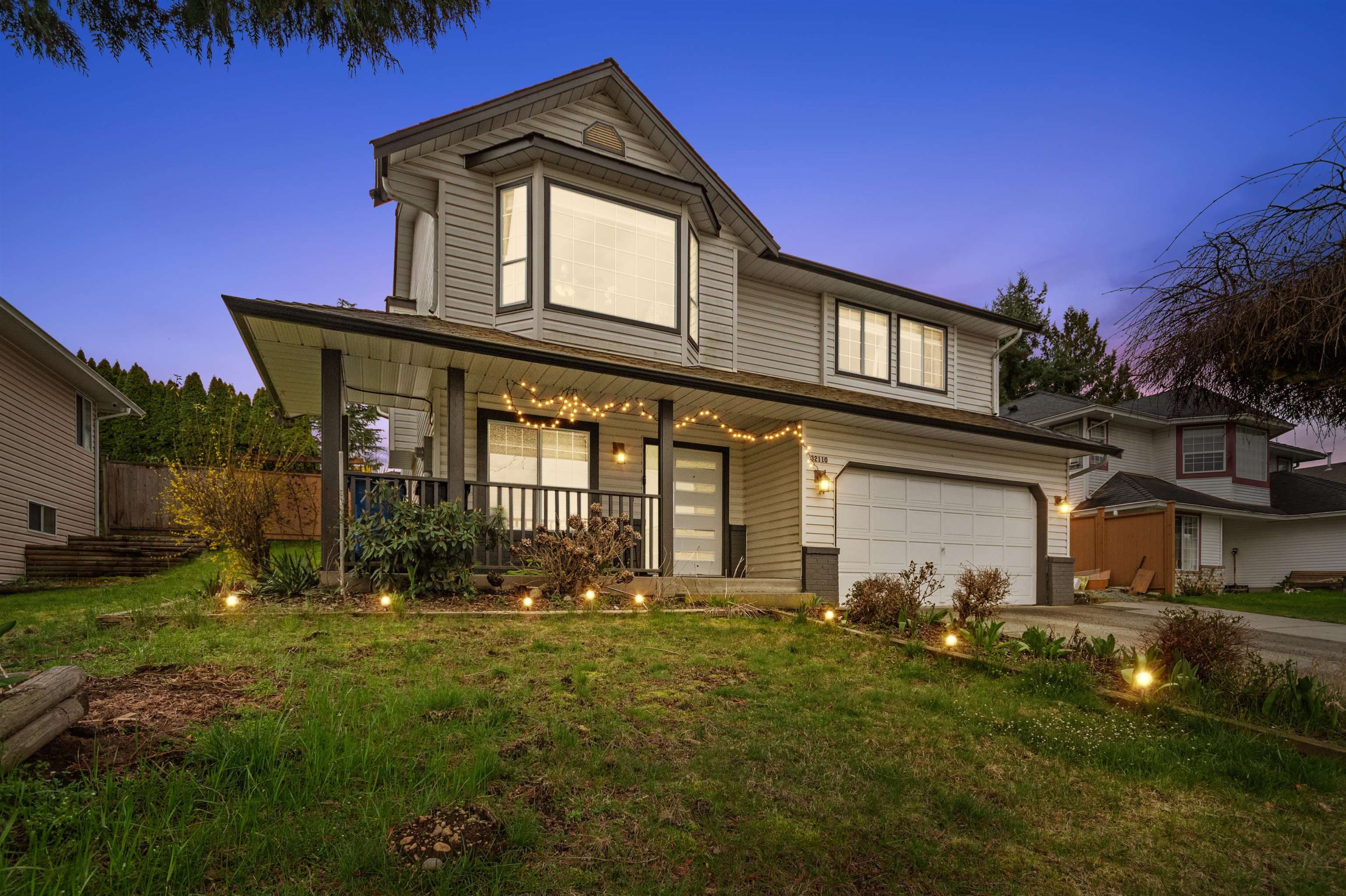 32110 Rogers Avenue, Abbotsford, V2T 5B7 — photo 2