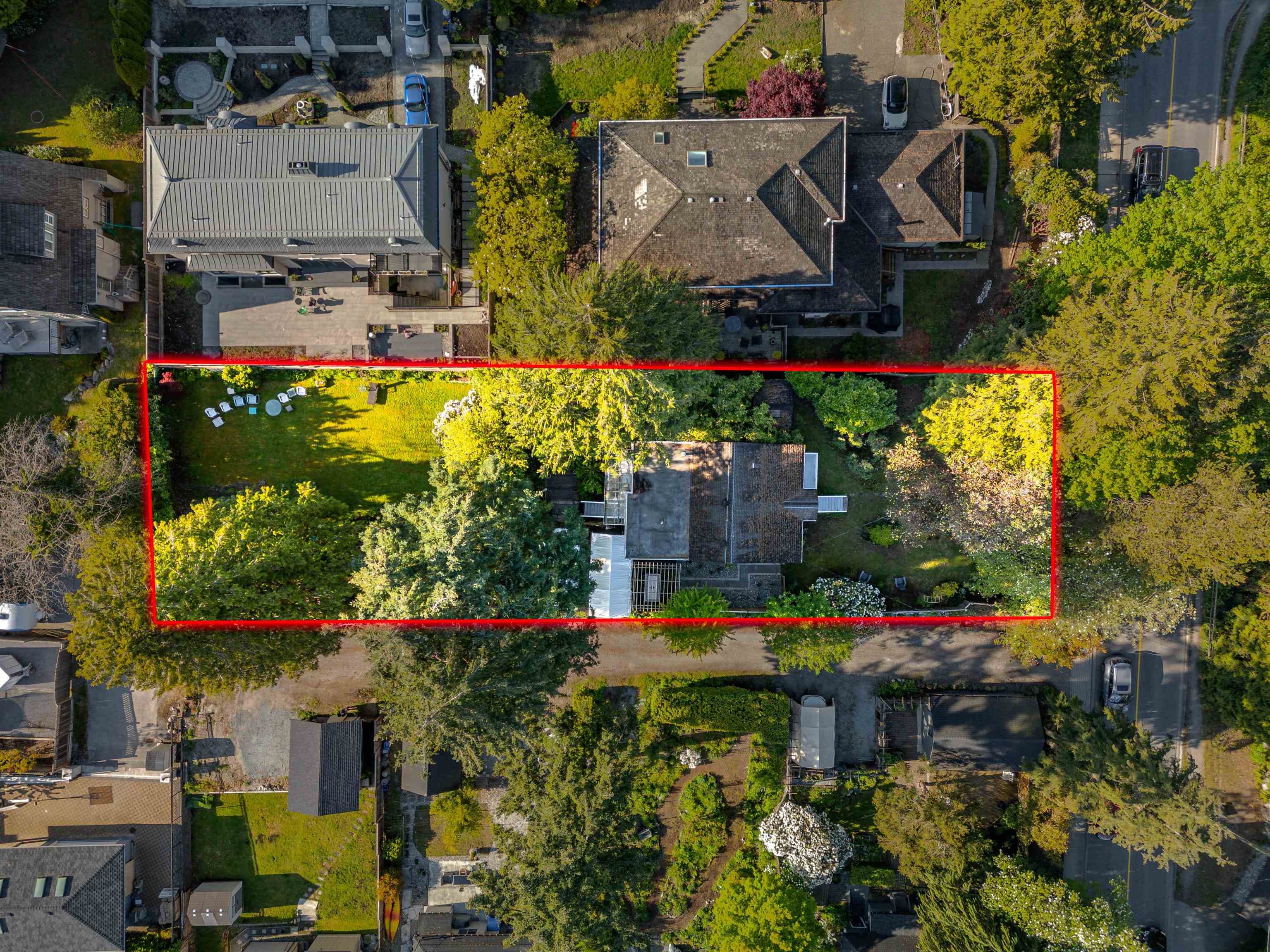 863 15th Street, West Vancouver, V7T 2T1 — photo 5