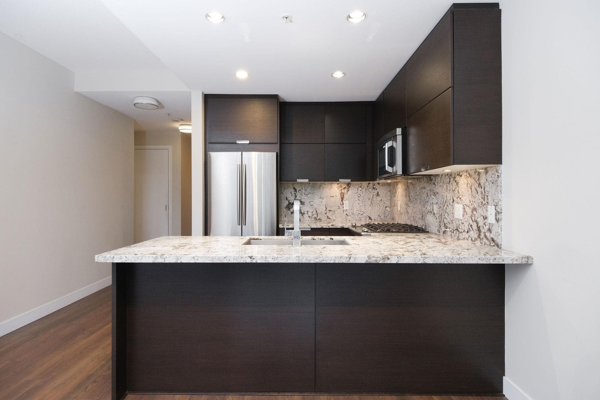 207 - 2077 Rosser Avenue, Burnaby, V5C 0G6 — photo 3