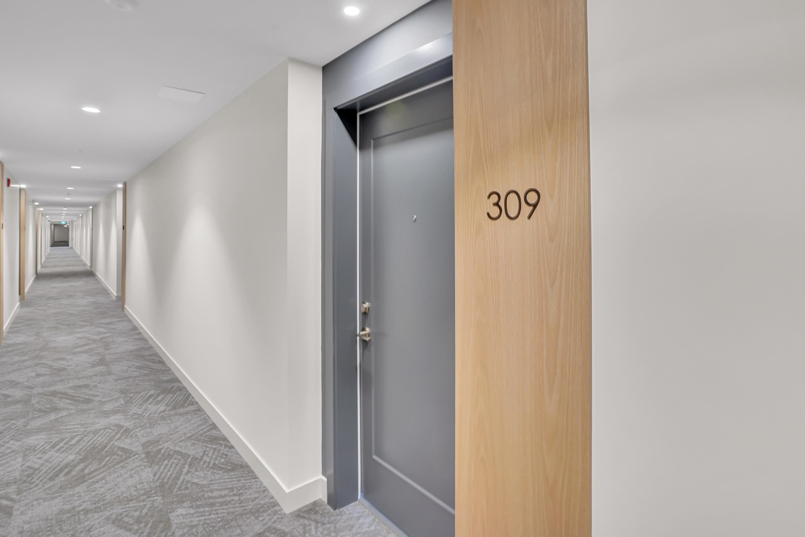 309 - 31900 Raven Avenue, Mission, V2V 0H5 — photo 2