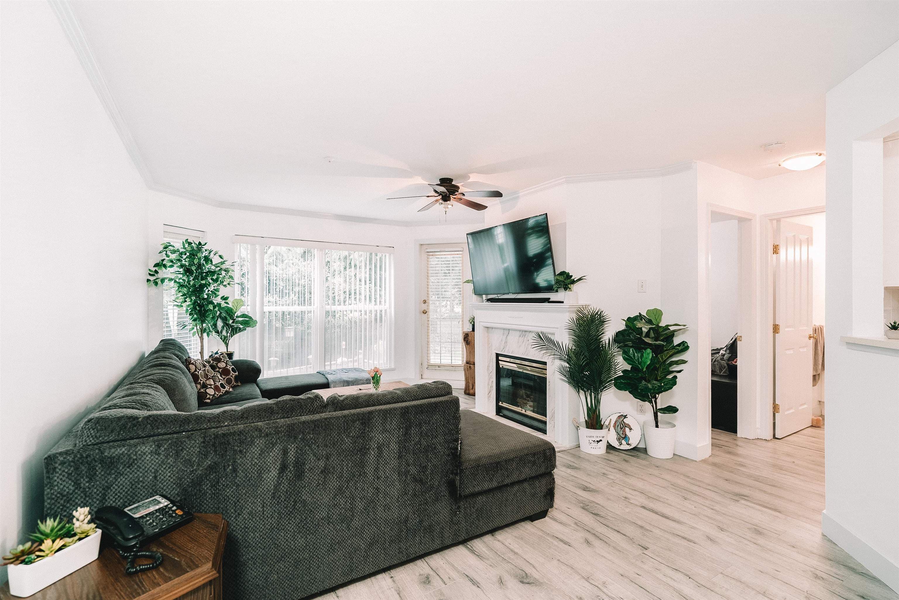 111 - 7435 121a Street, Surrey, V3W 0W8 — photo 1