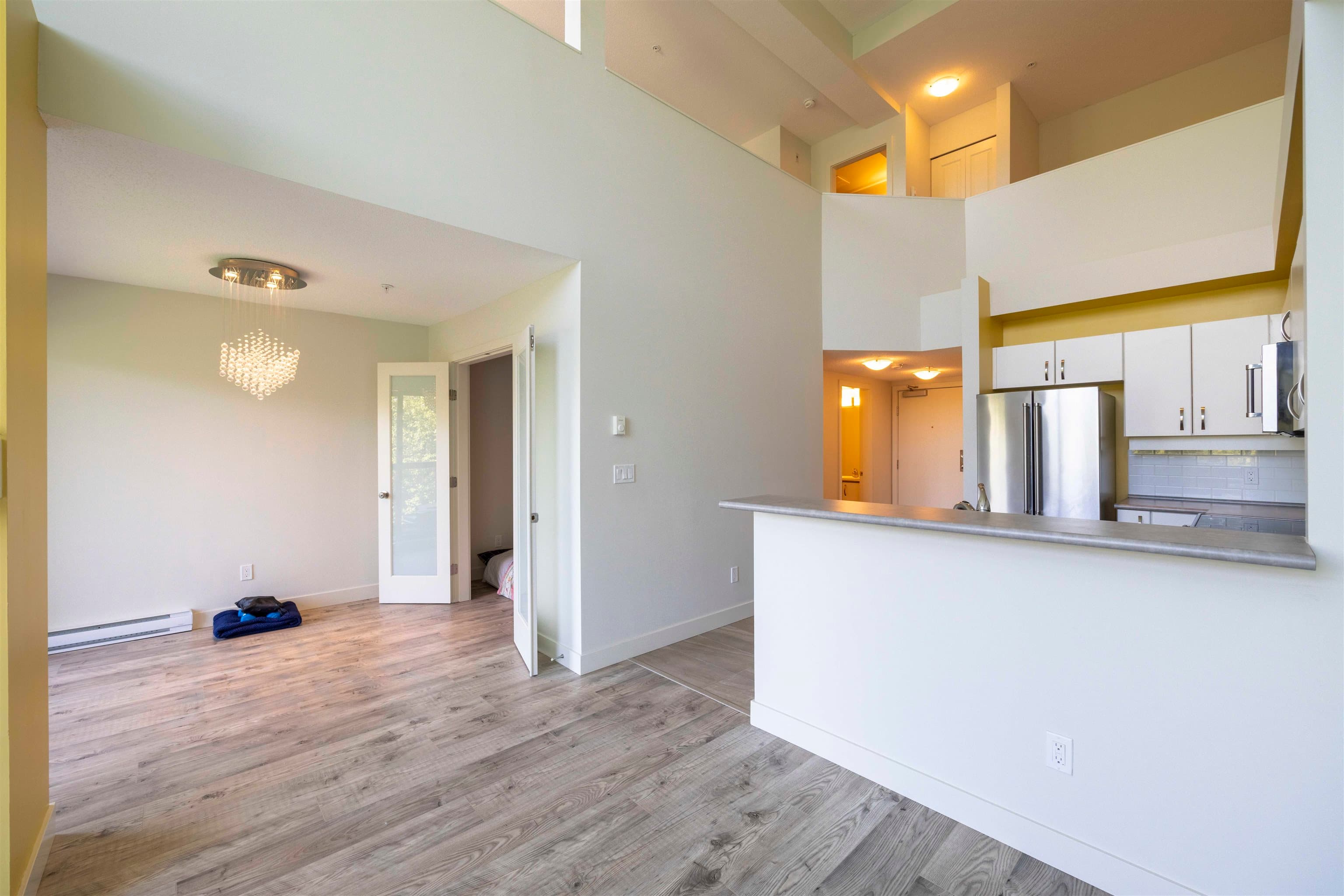 446 - 10838 City Parkway, Surrey, V3T 5X9 — photo 5