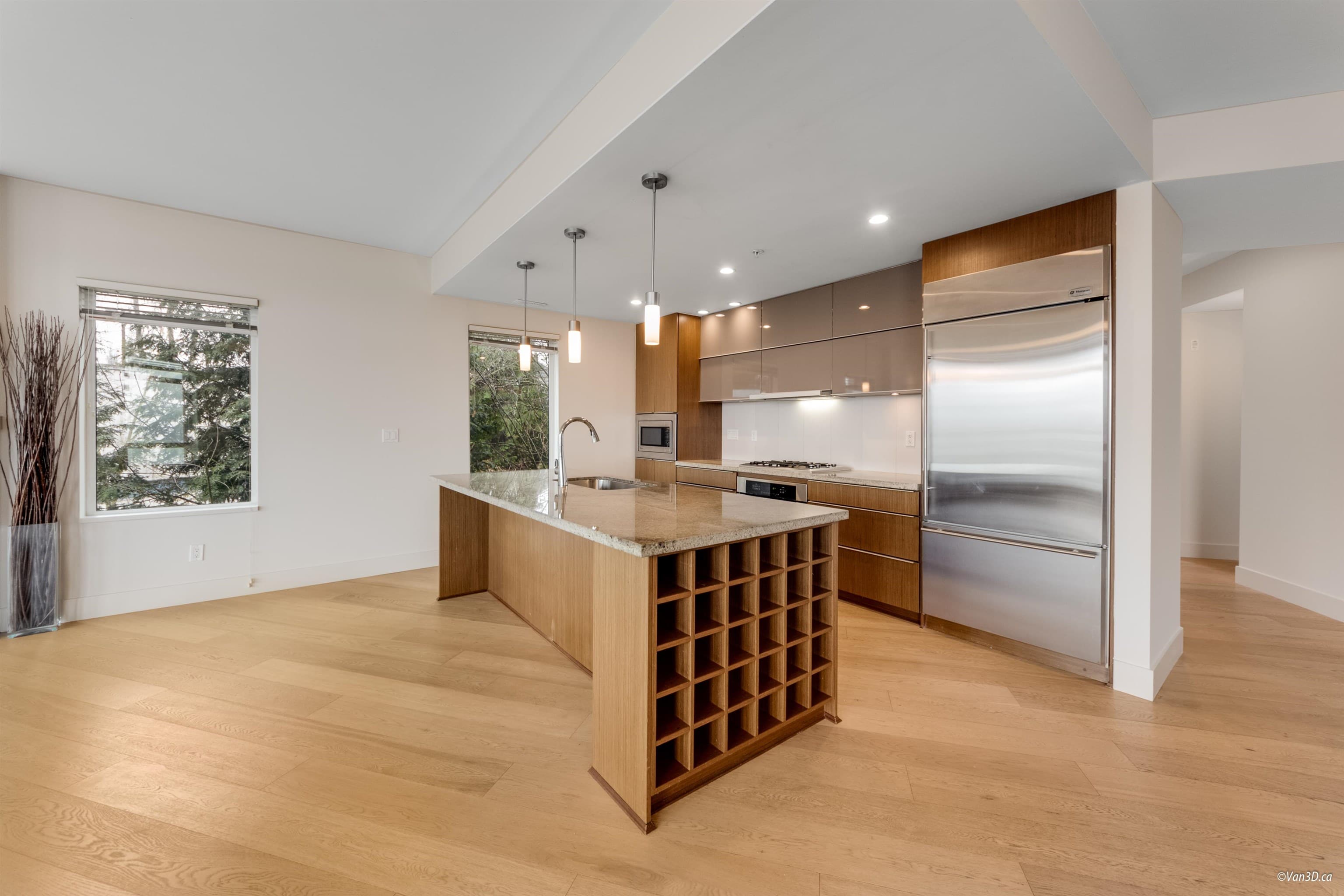 2995 Wall Street, Vancouver, V5K 0A6 — photo 5