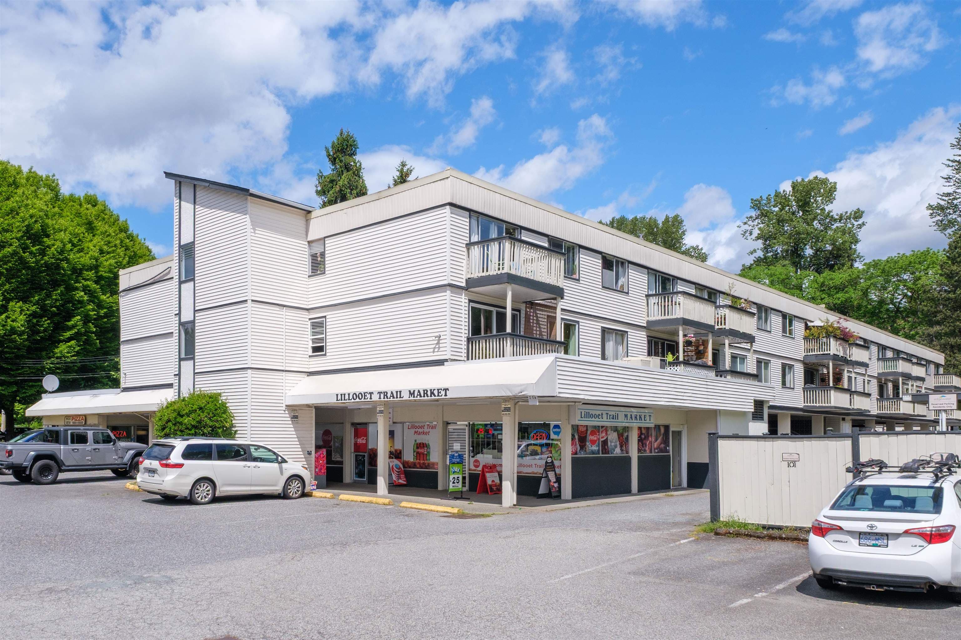 216 - 780 Premier Street, North Vancouver