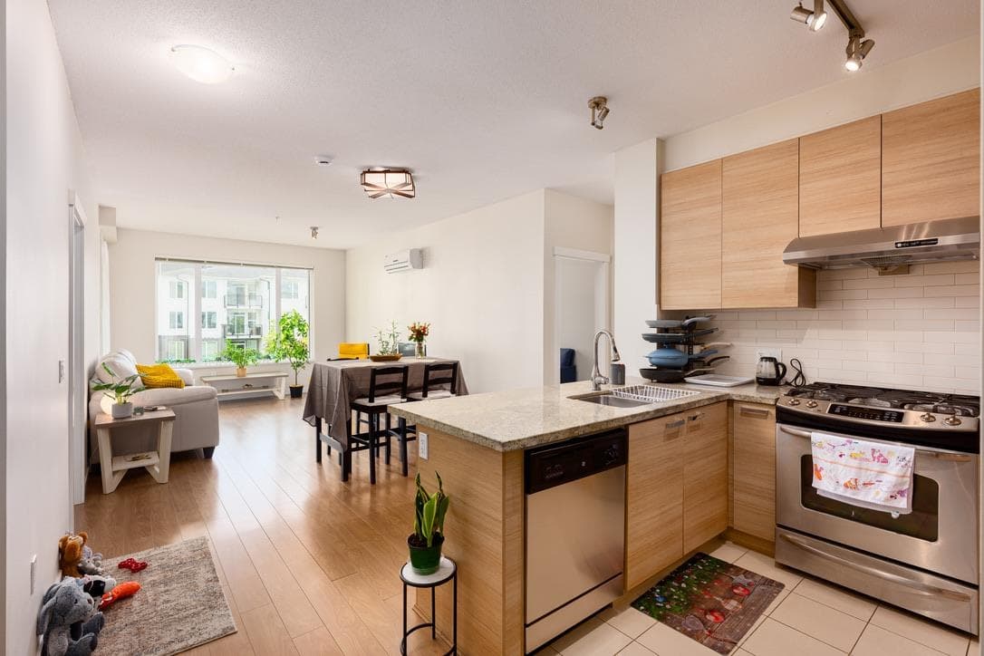 346 - 9388 Mckim Way, Richmond, V6X 0J7 — photo 4