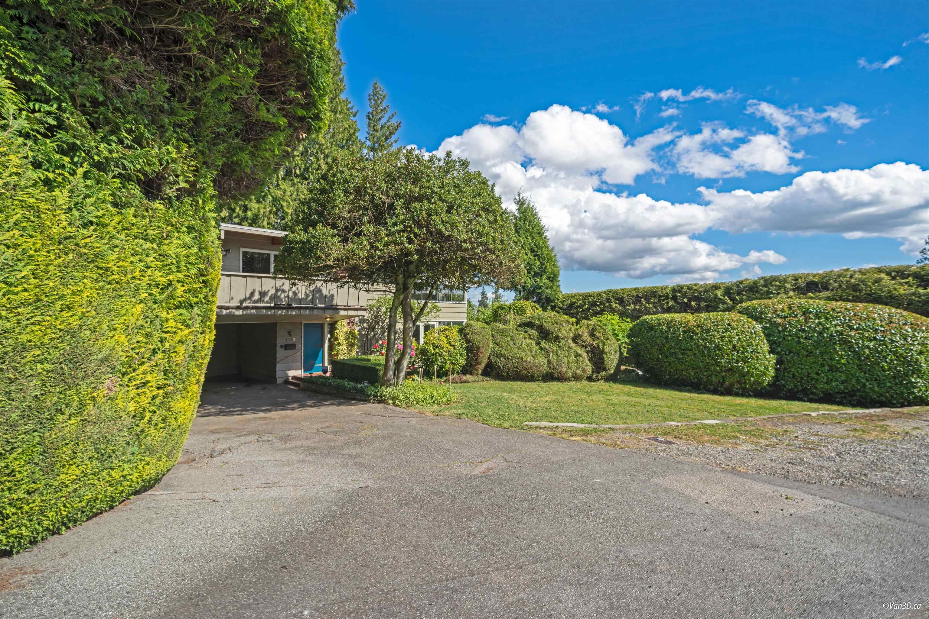 1752 Ottawa Place, West Vancouver, V7V 2T7 — photo 2